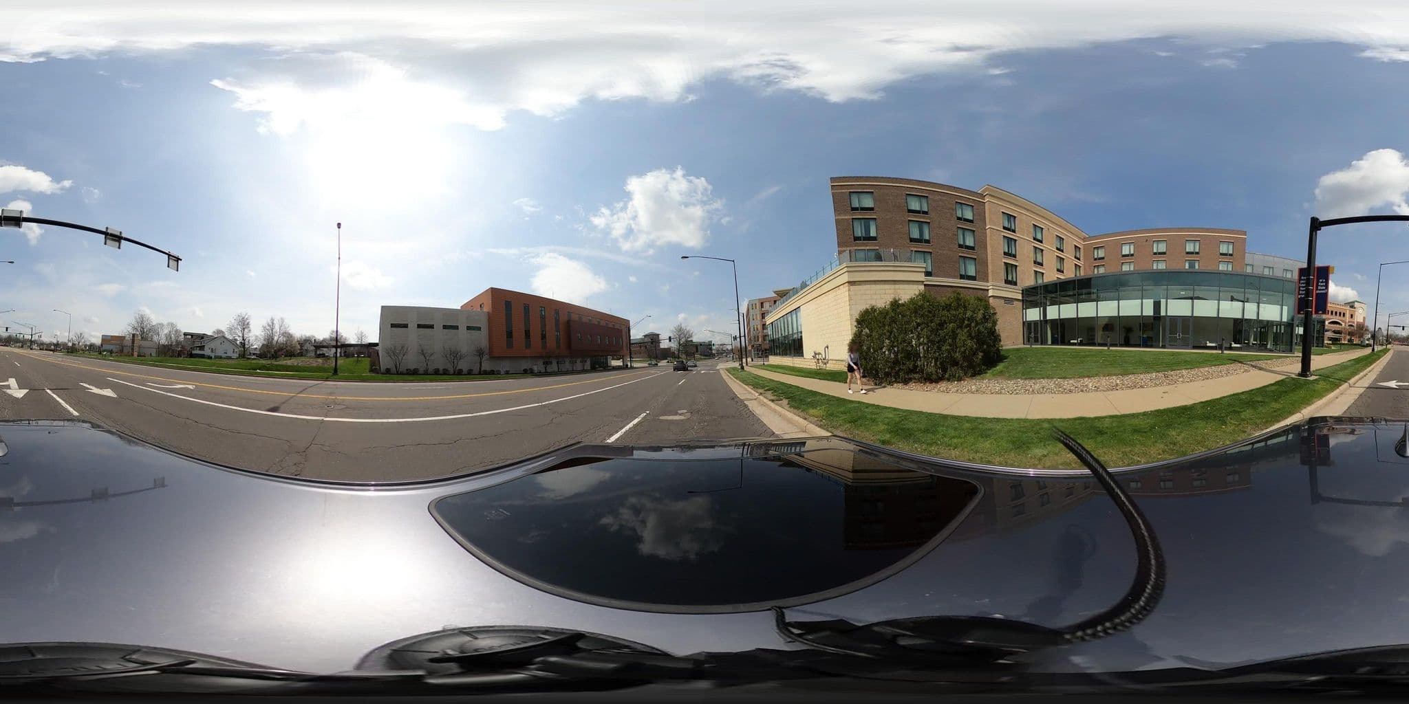 Street view near Kent State University Hotel & Conference Center, Munroe Falls — © quickness805 (CC BY-SA · Mapillary)