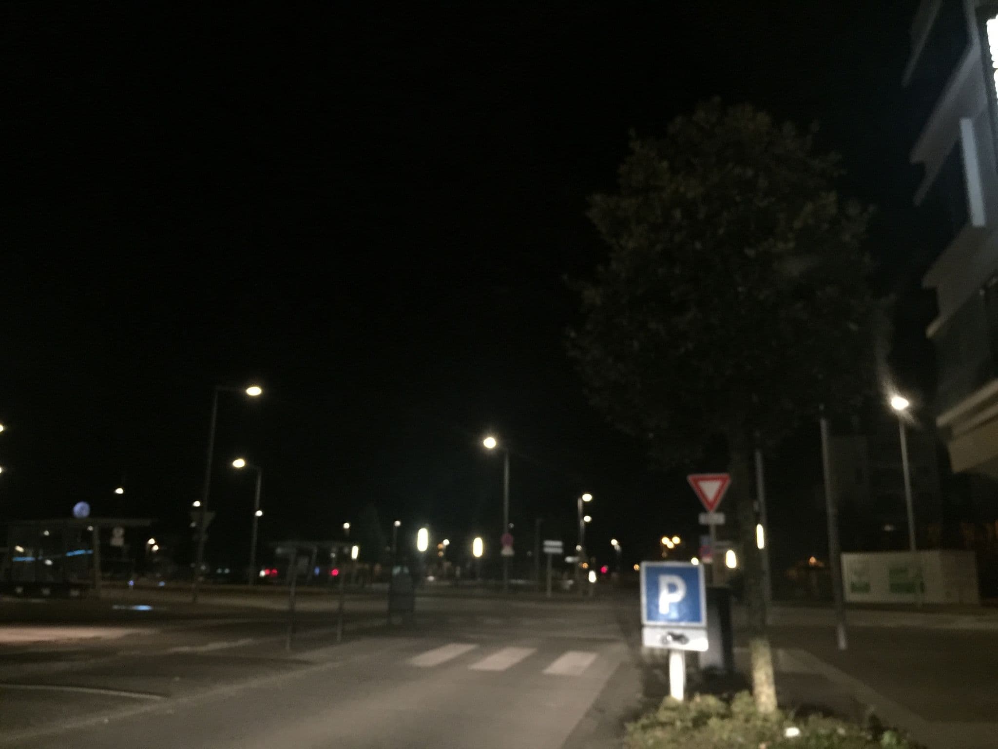 Street view near Hôtel Mercure Balmoral, Saint-Malo — © ptmap (CC BY-SA · Mapillary)