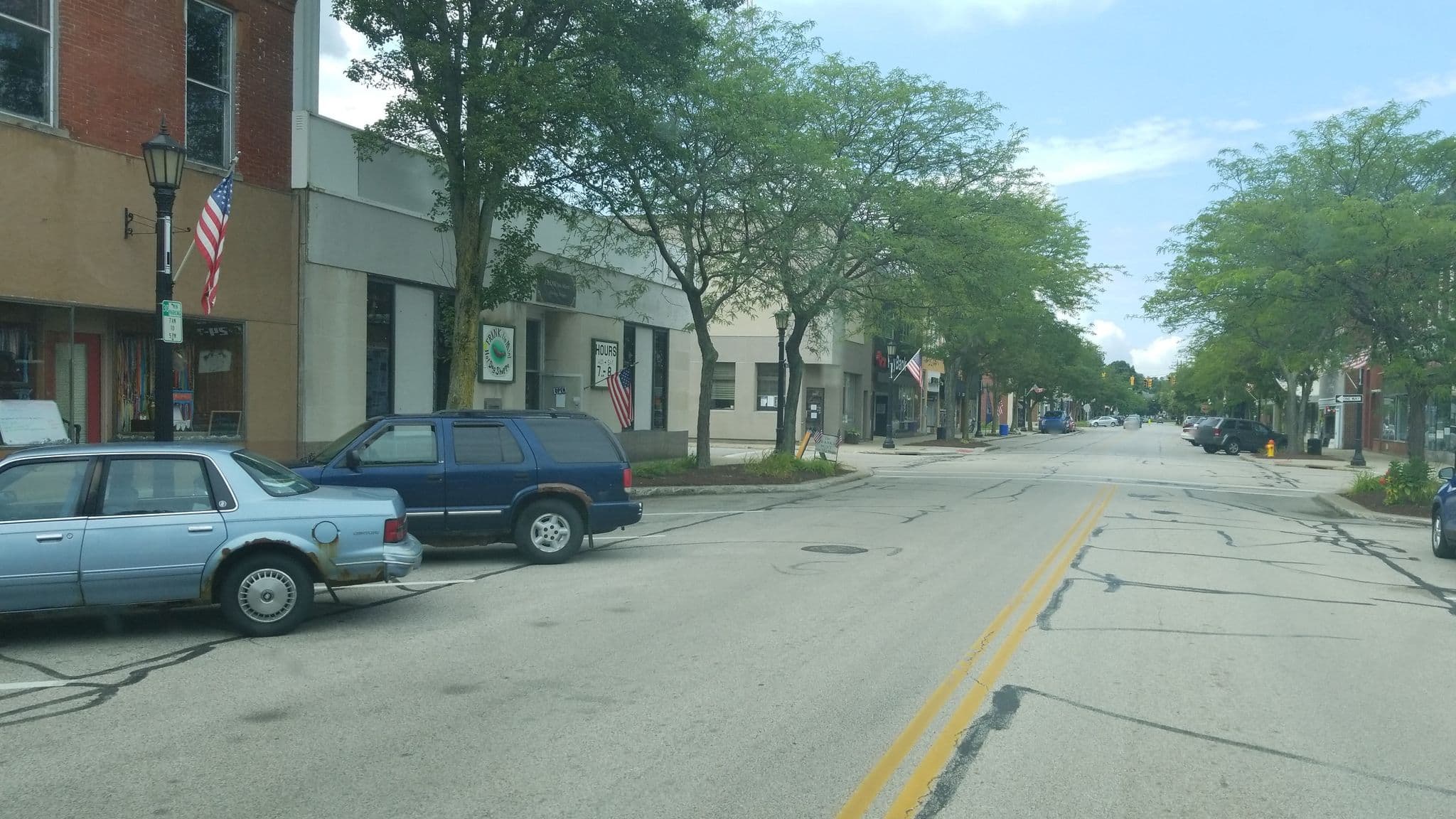 Street view near Spring Manor, Conneaut — © jbthemilker (CC BY-SA · Mapillary)