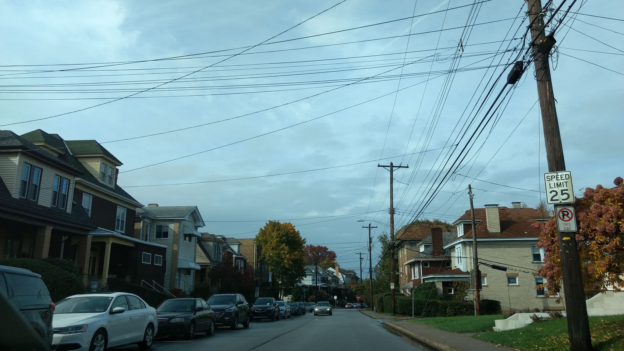 Street view near Goodnight Moon House, Dormont — © geokitten (CC BY-SA · Mapillary)