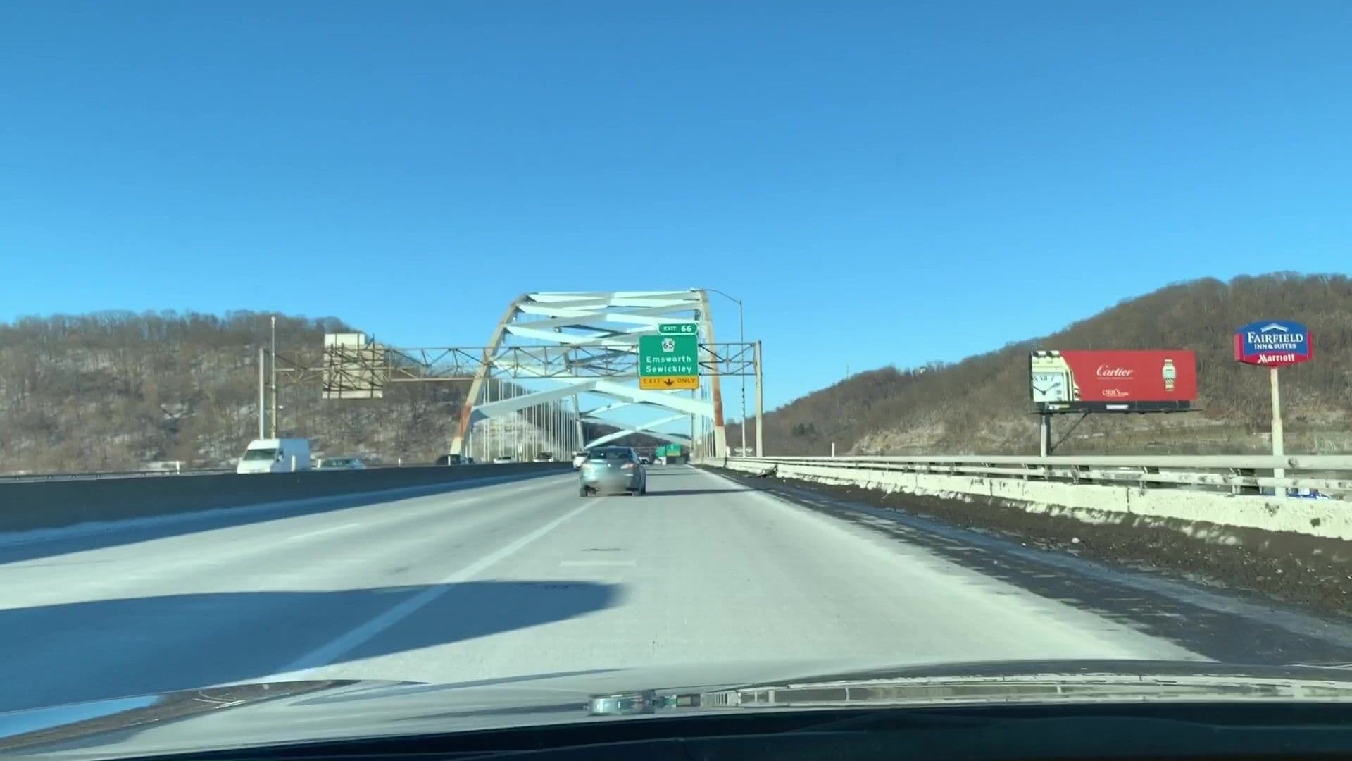 Street view near Fairfield Pool, Coraopolis — © lvl5 (CC BY-SA · Mapillary)