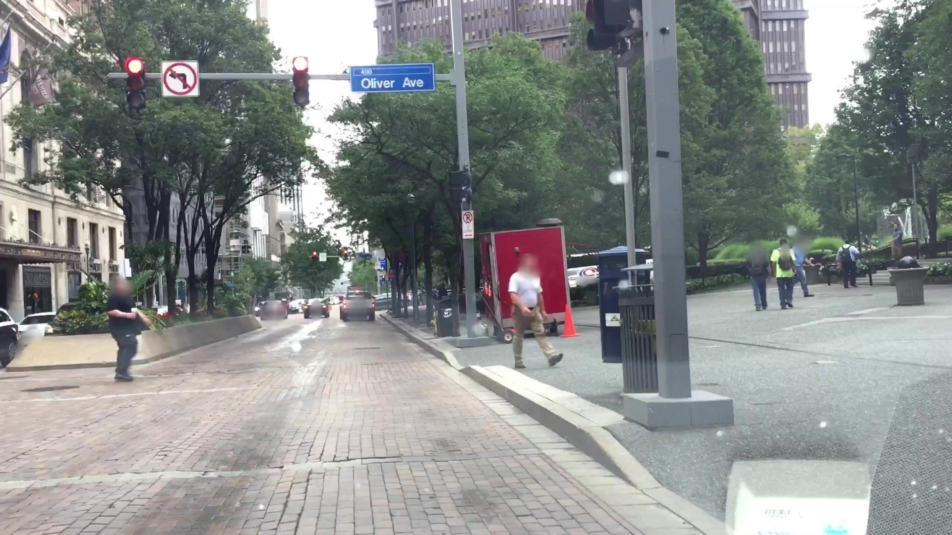 Street view near 8th floor hell, Pittsburgh — © lvl5 (CC BY-SA · Mapillary)
