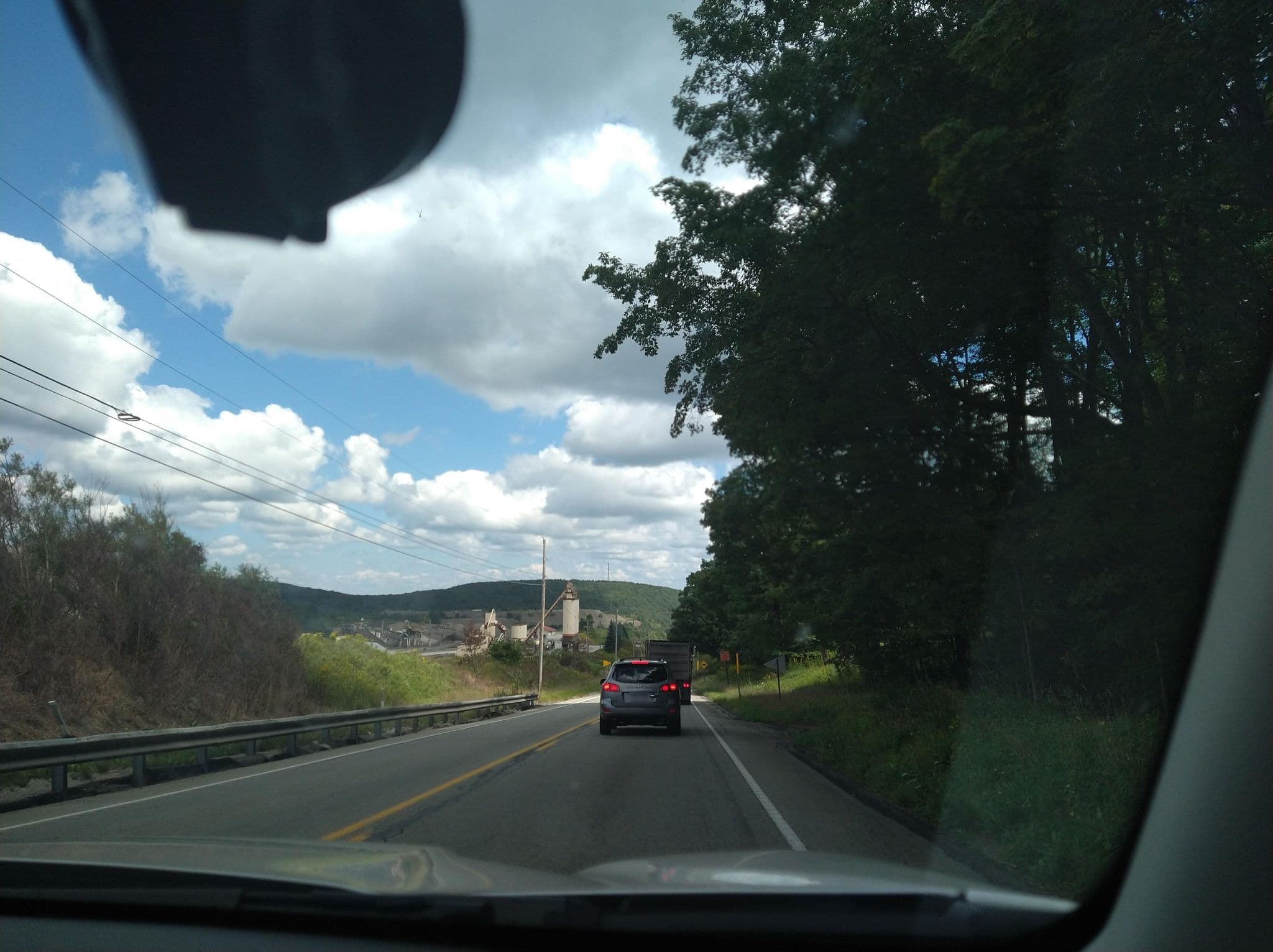 Street view near Laurel Summit Elevation 2728, Acme — © tmikesic (CC BY-SA · Mapillary)