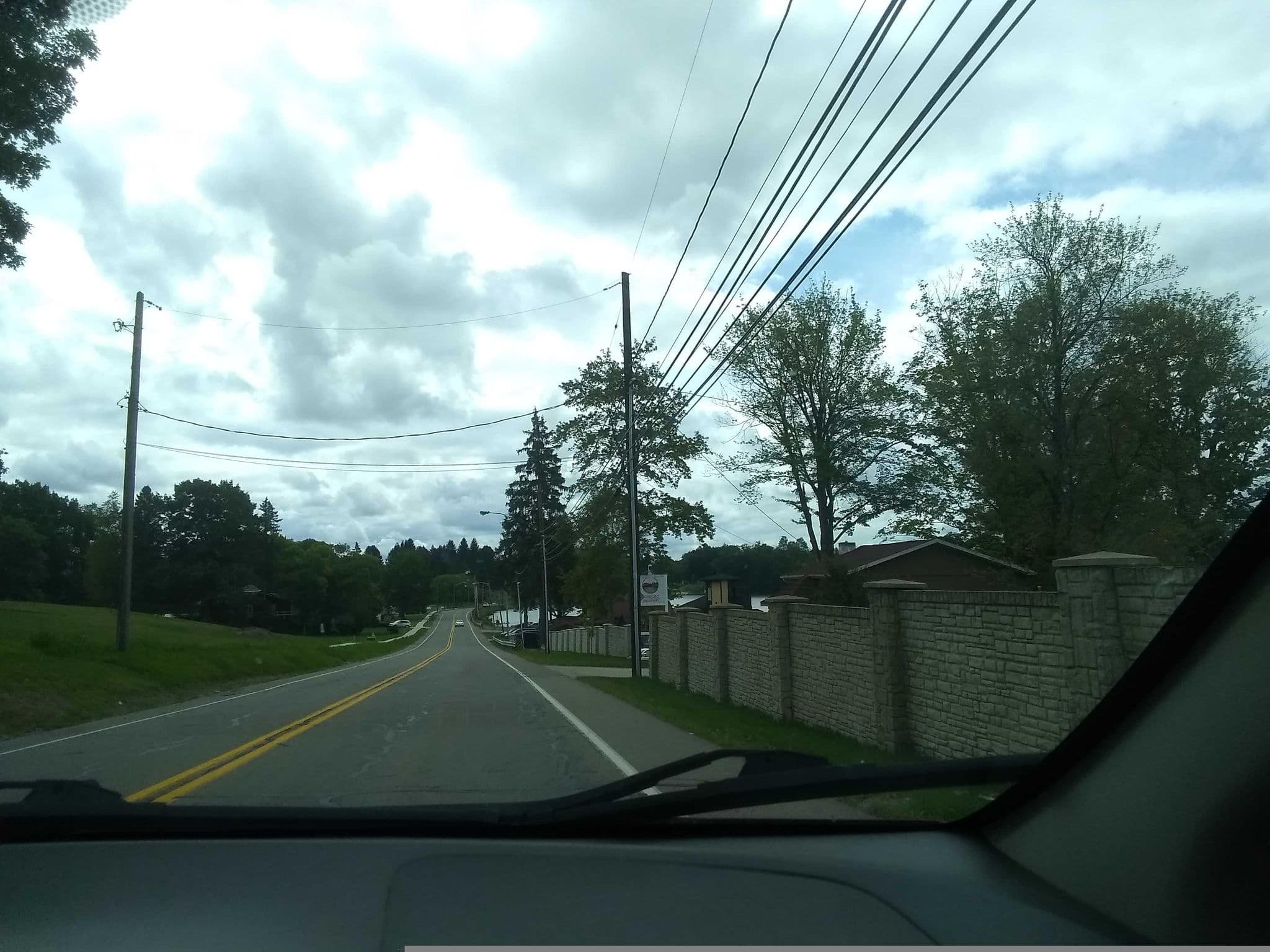 Street view near Edinboro Lake Resort Cabins, Edinboro — © longhorn256 (CC BY-SA · Mapillary)