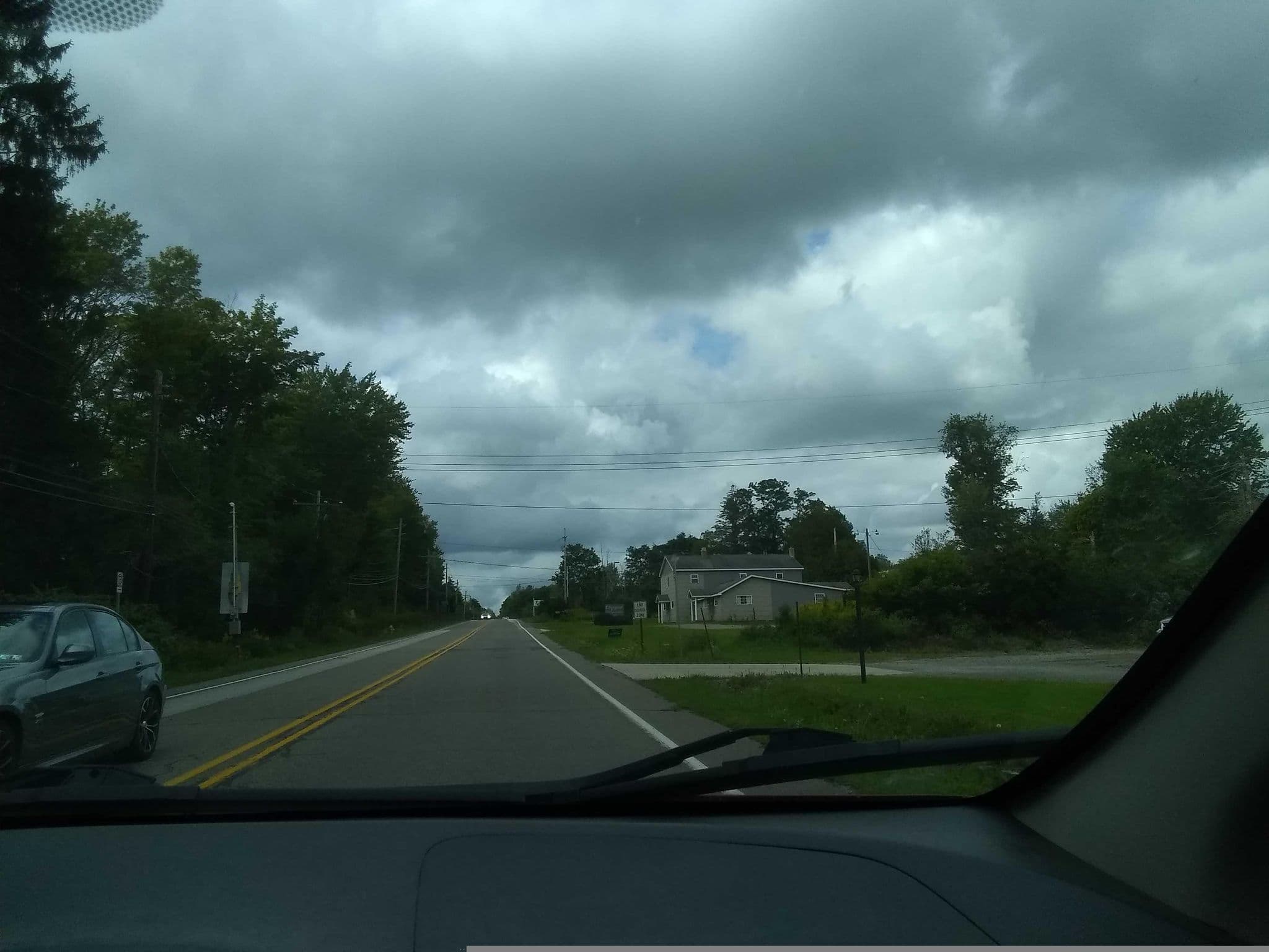 Street view near Cloverleaf Motel, Edinboro — © longhorn256 (CC BY-SA · Mapillary)