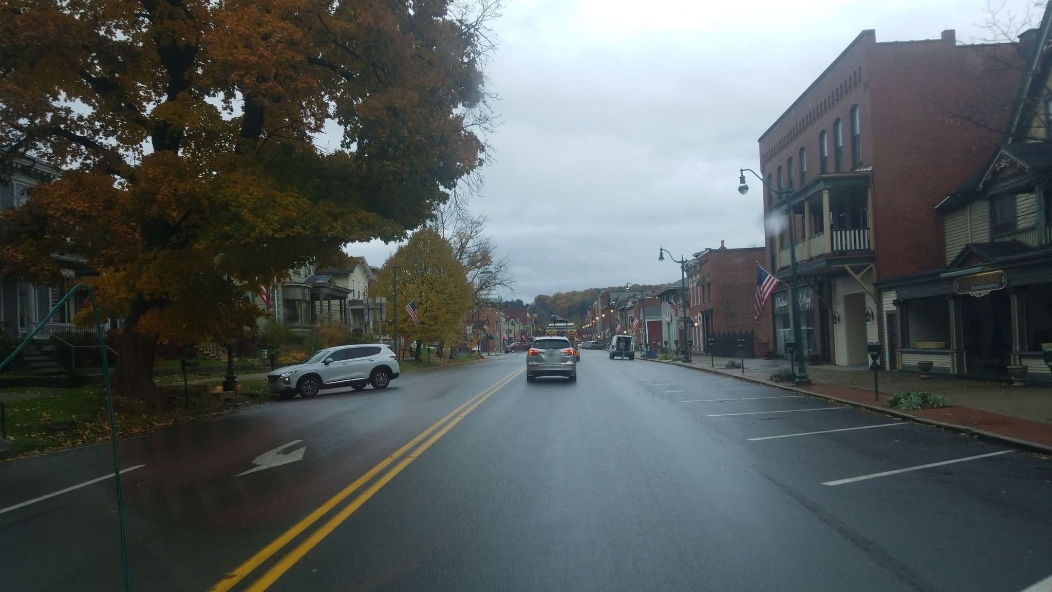 Street view near G.B. Carrier House Inn, Reynoldsville — © jbthemilker (CC BY-SA · Mapillary)