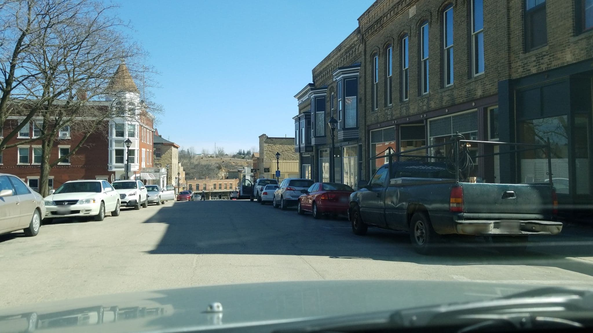 Street view near High Street Suites, Mineral Point — © mneko (CC BY-SA · Mapillary)