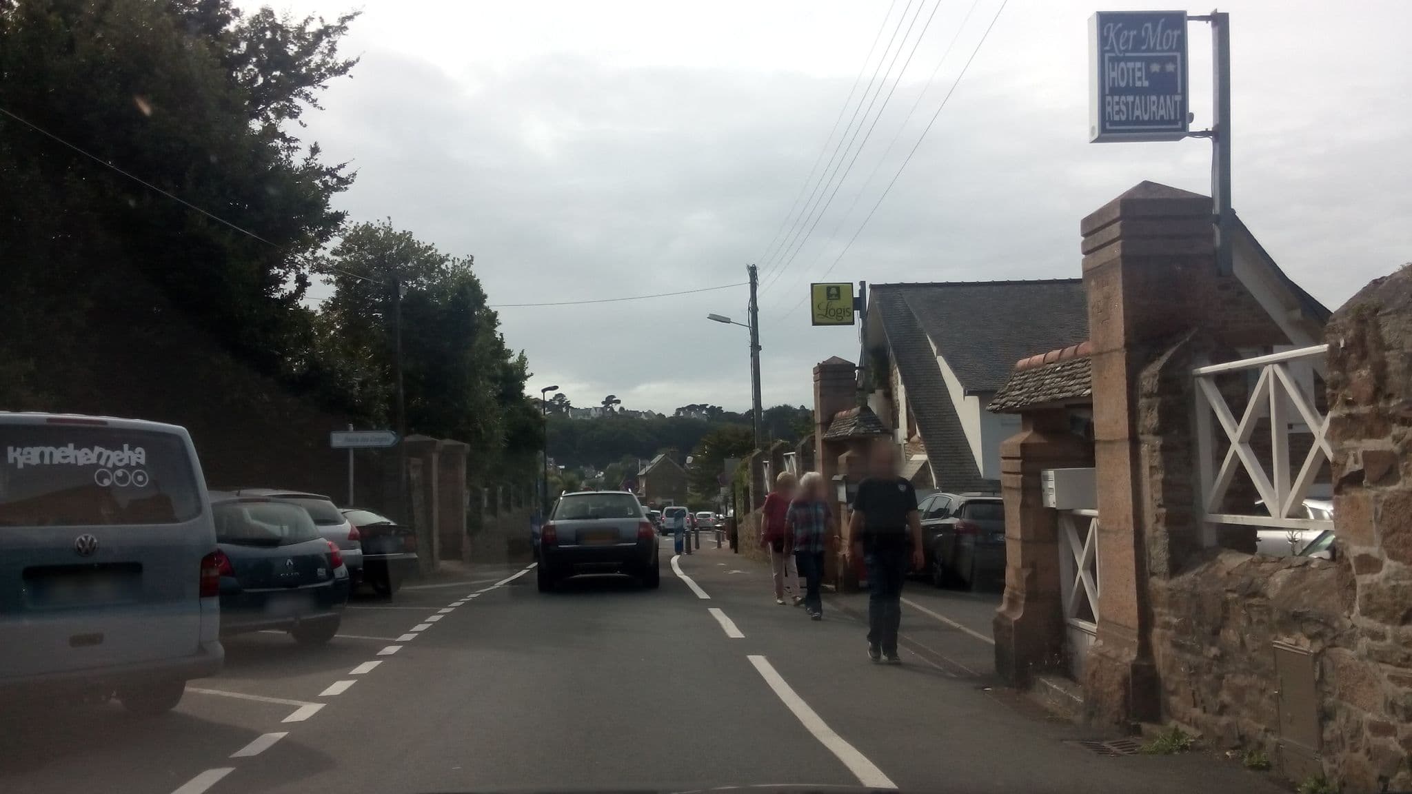 Street view near Hôtel Ker Mor, Perros-Guirec — © tonicity (CC BY-SA · Mapillary)