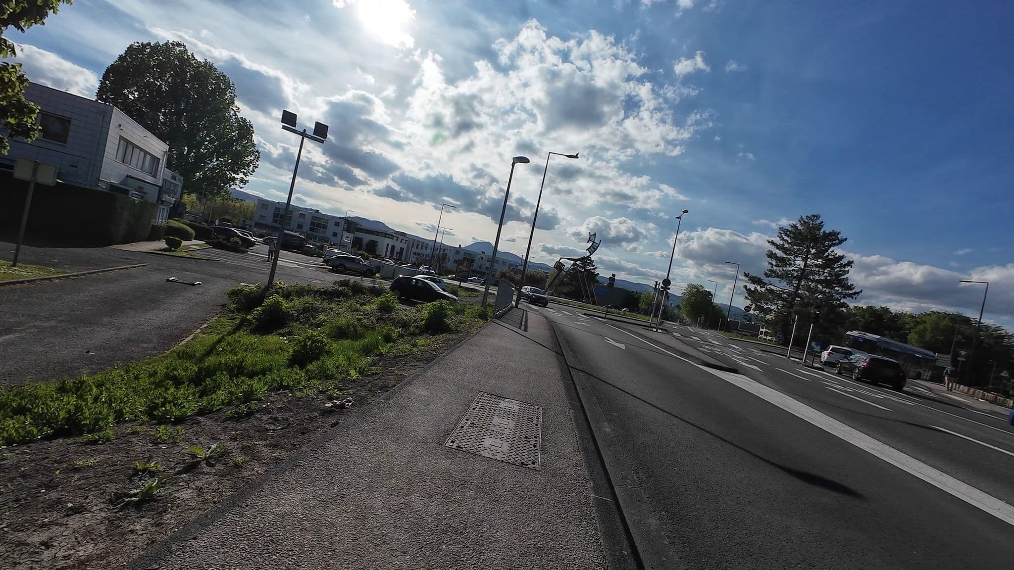 Street view near Belle inn, Aubière — © user-3965077544 (CC BY-SA · Mapillary)
