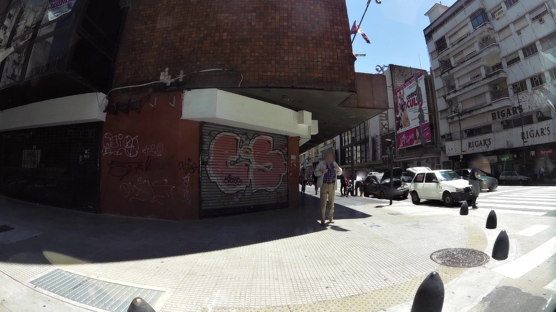 Street view near Hotel Las Naciones, Buenos Aires