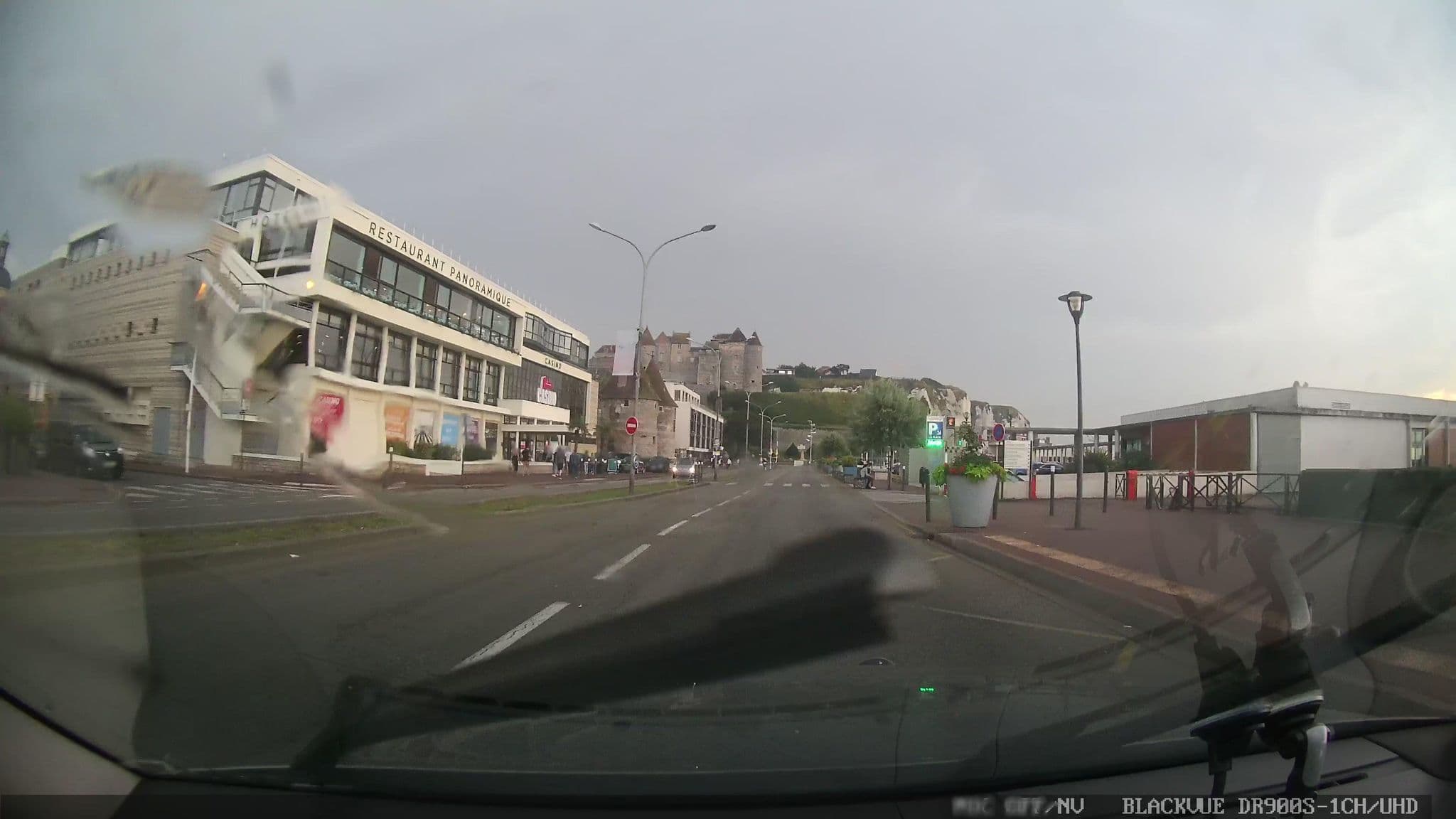 Street view near Grand Hôtel Du Casino De Dieppe, Dieppe — © grobin (CC BY-SA · Mapillary)