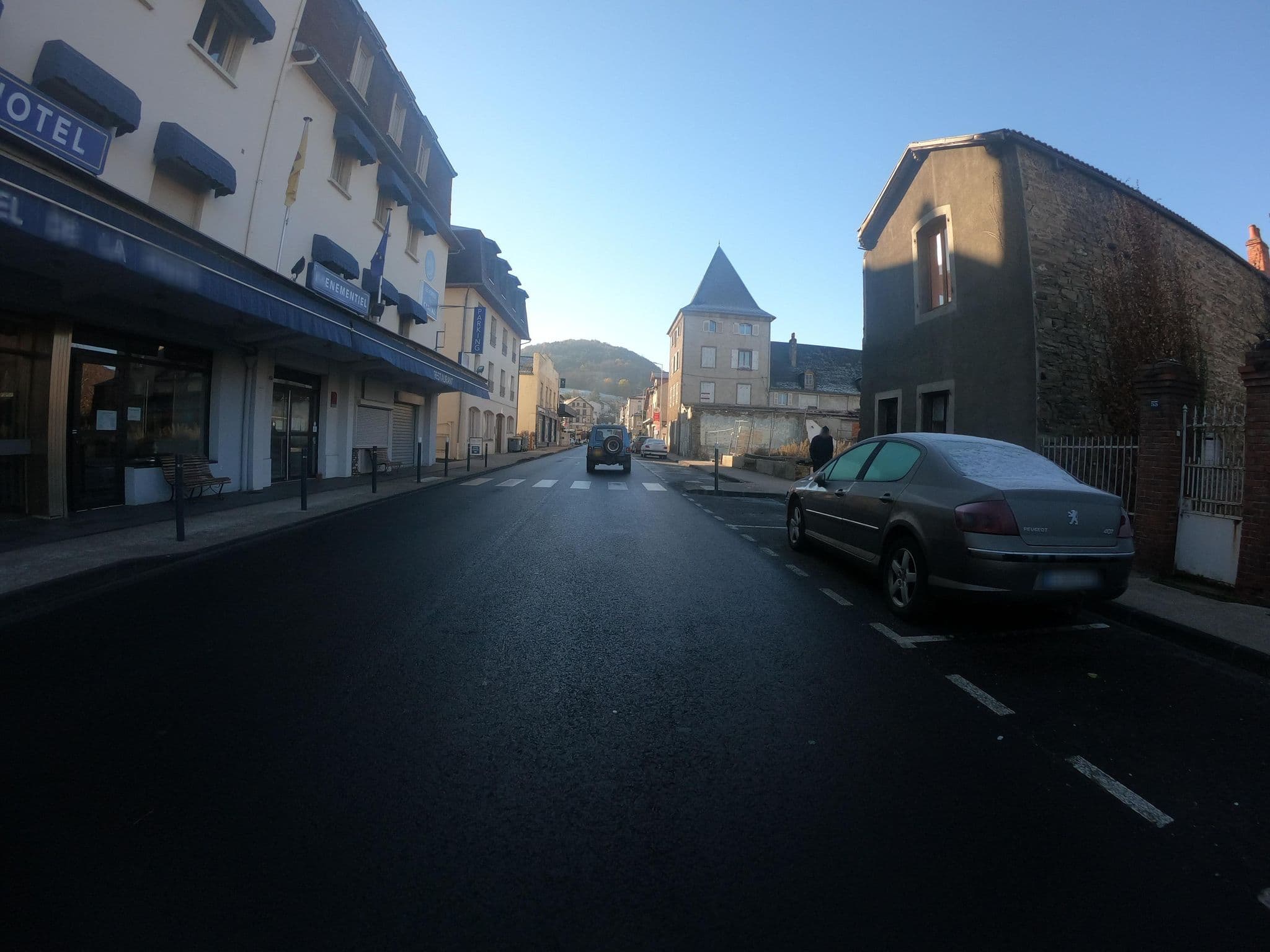 Street view near Les portes du Cantal, Massiac — © joostjakob (CC BY-SA · Mapillary)