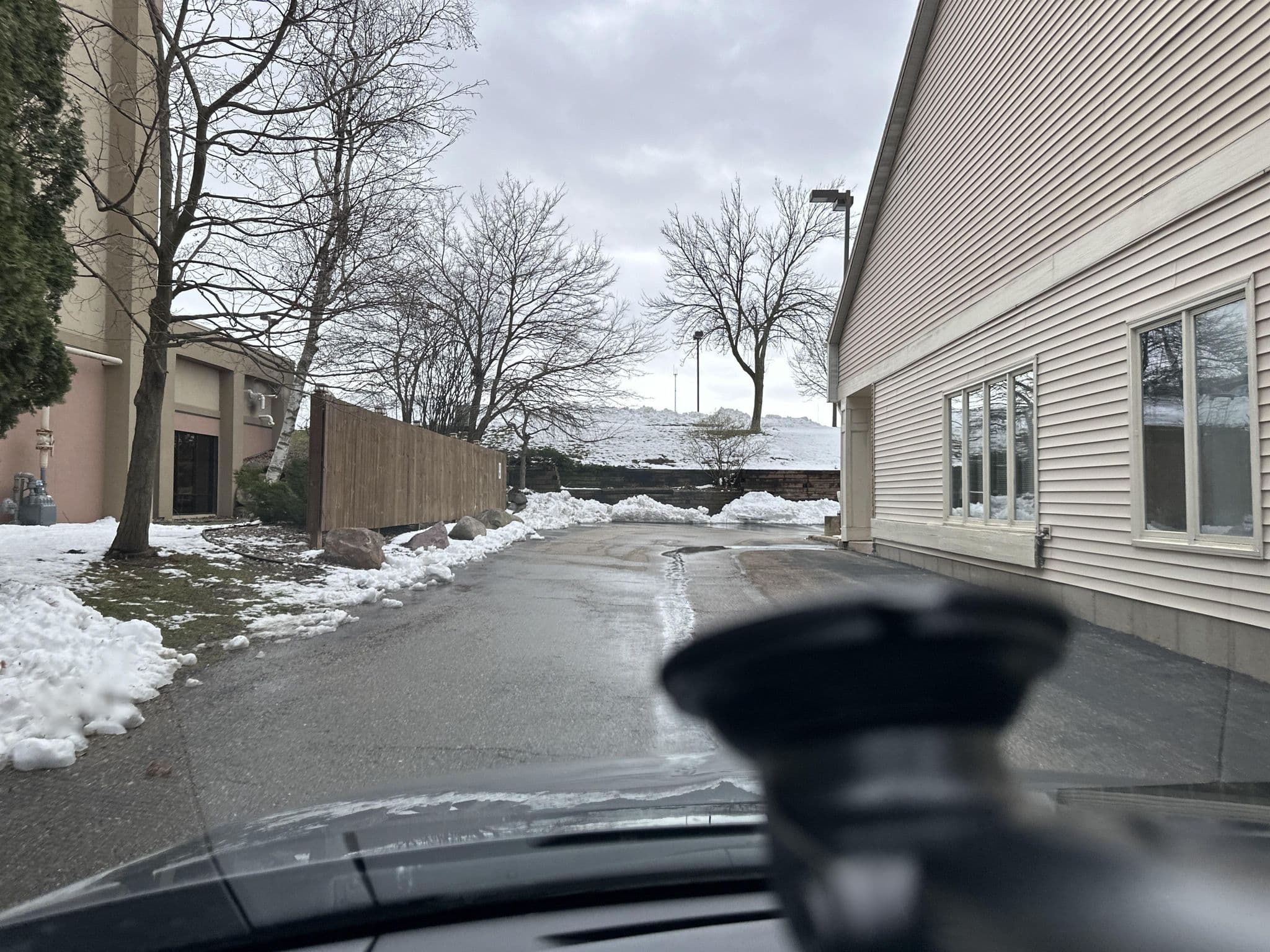 Street view near Hampton Inn, Middleton — © quickness805 (CC BY-SA · Mapillary)