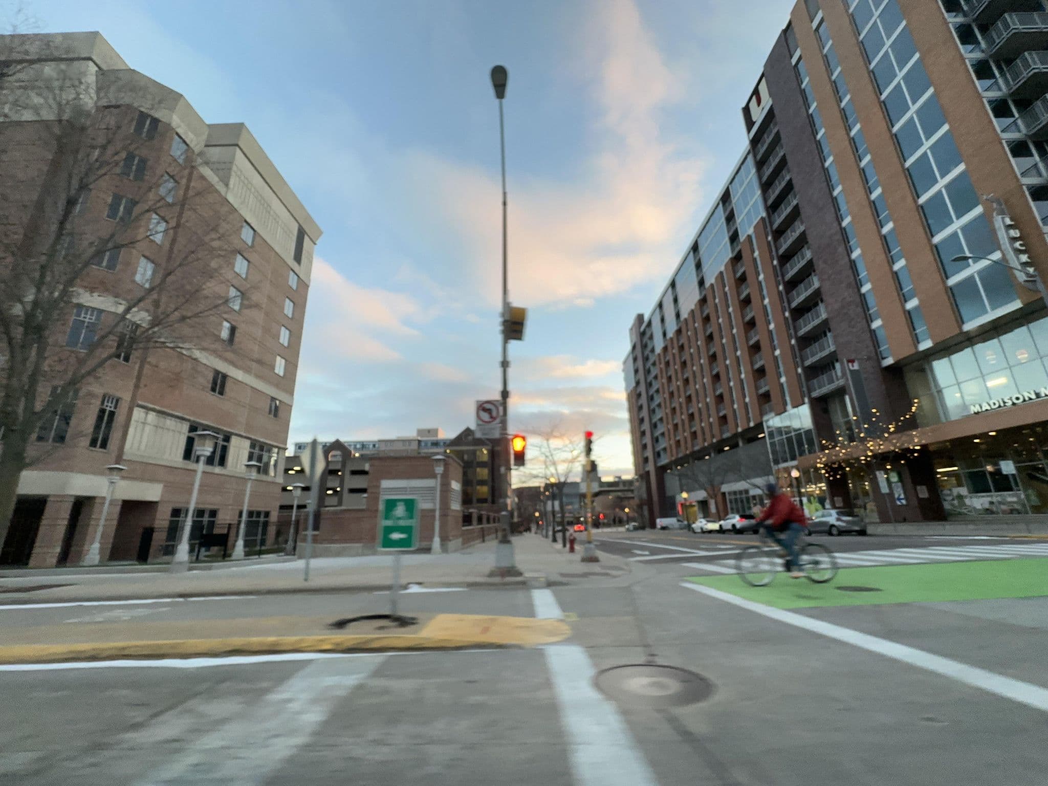 Street view near Jamita's Paradise, Madison — © quickness805 (CC BY-SA · Mapillary)