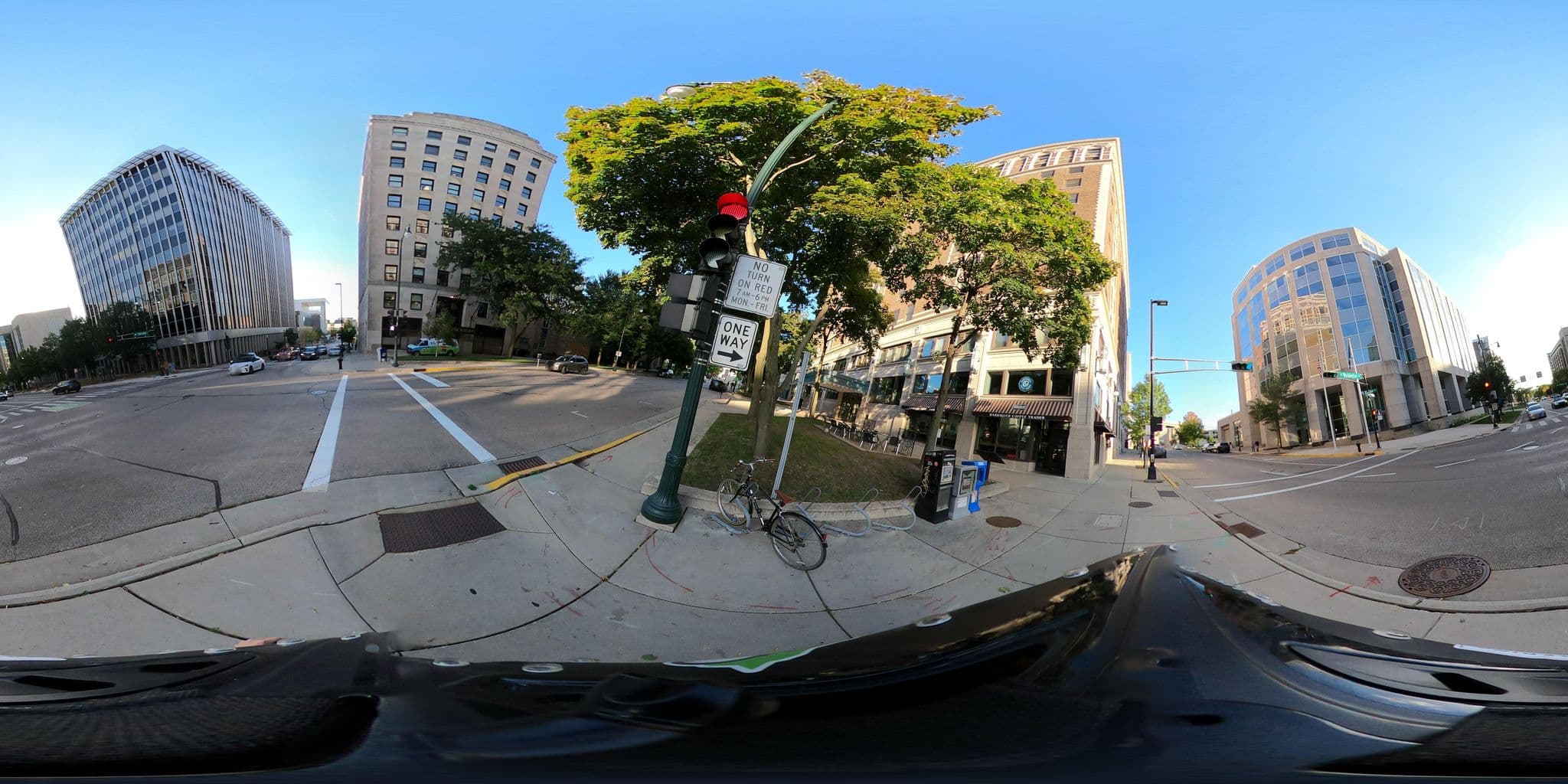 Street view near The Smallest Hotel Room Ever, Madison — © vgxhc (CC BY-SA · Mapillary)