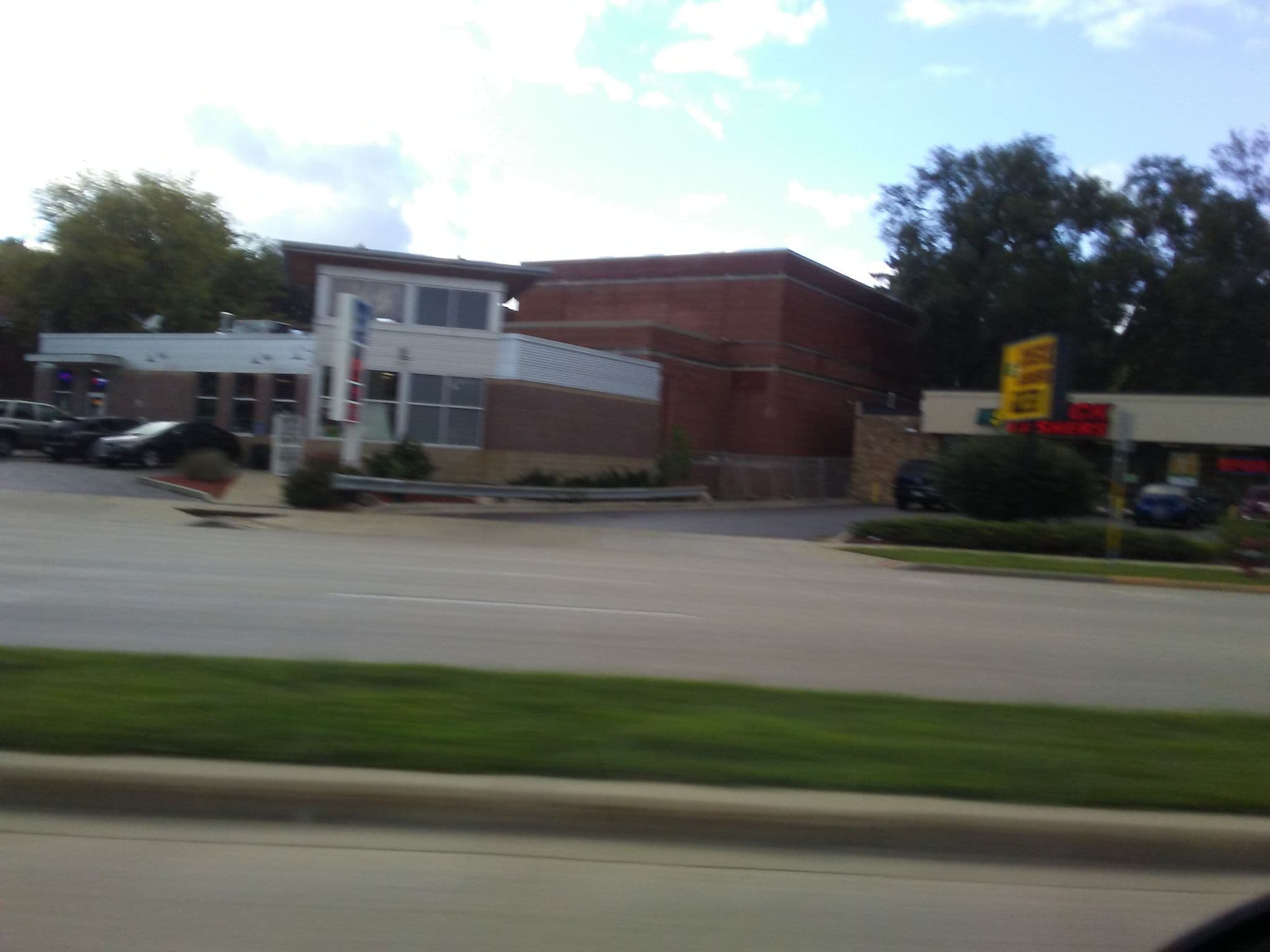 Street view near Jahnke B&B, Maple Bluff — © fta (CC BY-SA · Mapillary)
