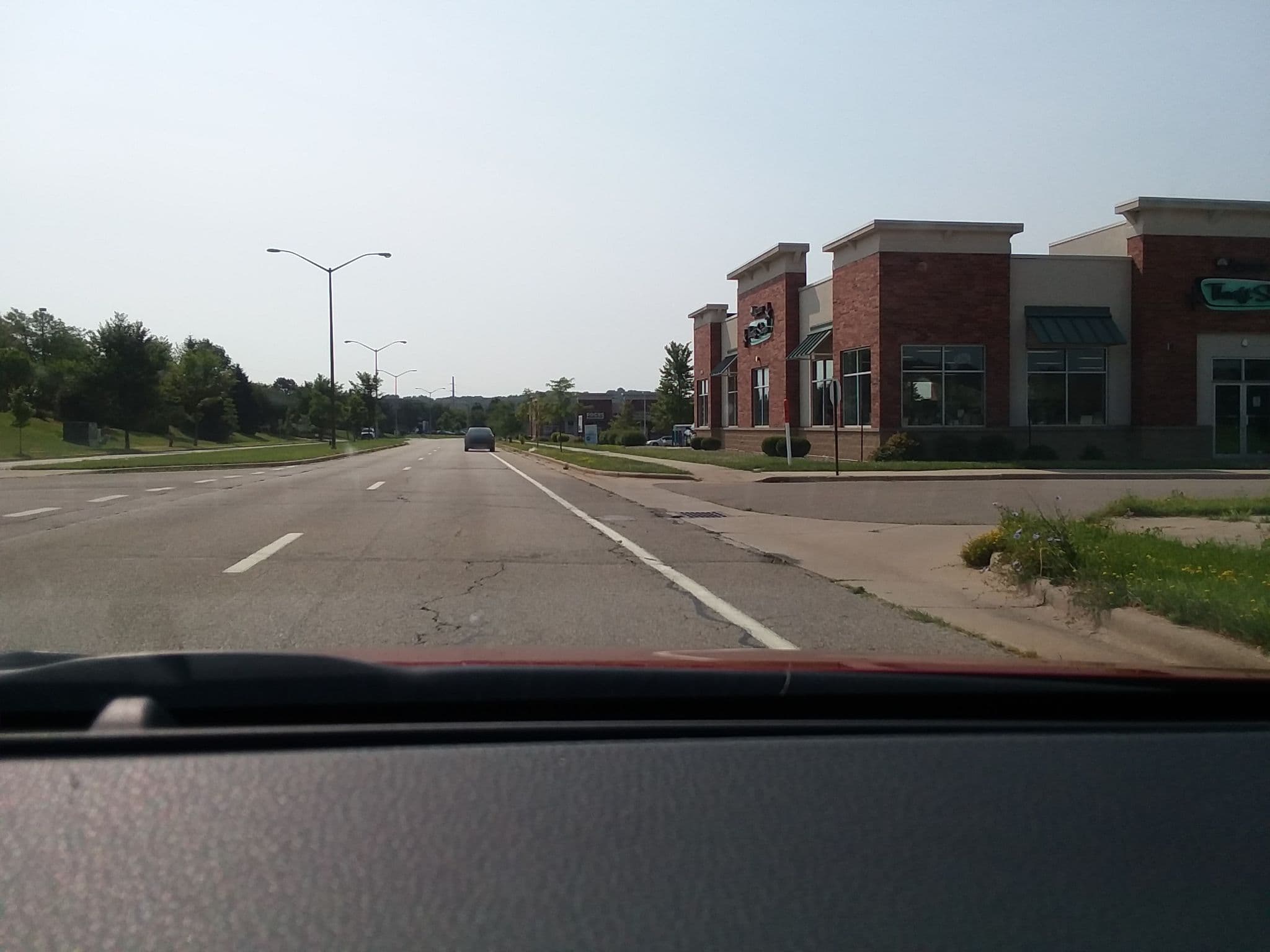 Street view near Home2 Suites by Hilton, Maple Bluff — © shantalb (CC BY-SA · Mapillary)