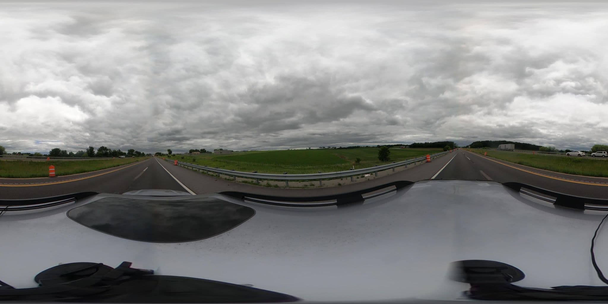 Street view near Softball team bus, Sun Prairie — © mapillary01730 (CC BY-SA · Mapillary)