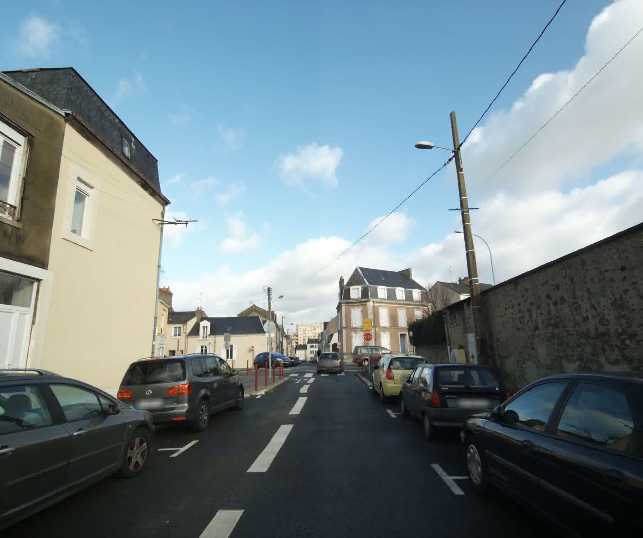 Street view near Aquatique Soleil, Le Mans — © sogefi (CC BY-SA · Mapillary)