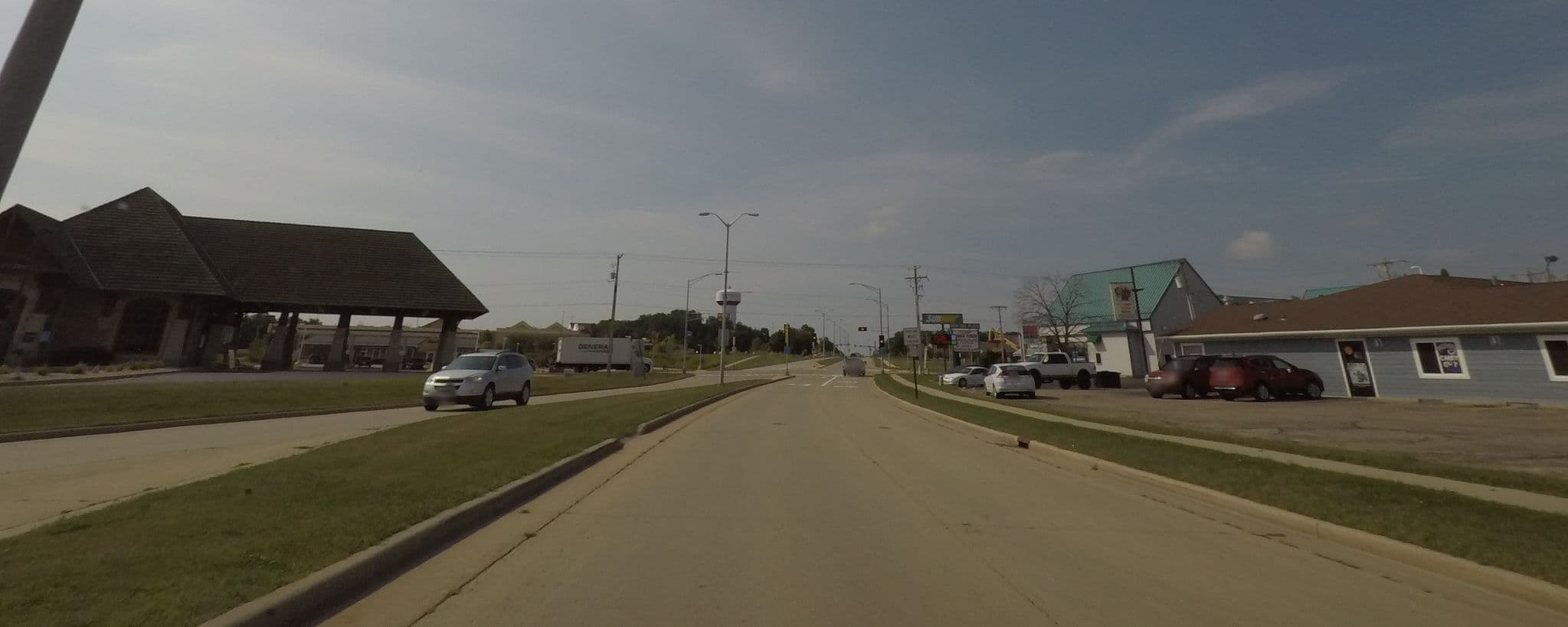Street view near Rockwell Court Apartments, Fort Atkinson — © fta (CC BY-SA · Mapillary)