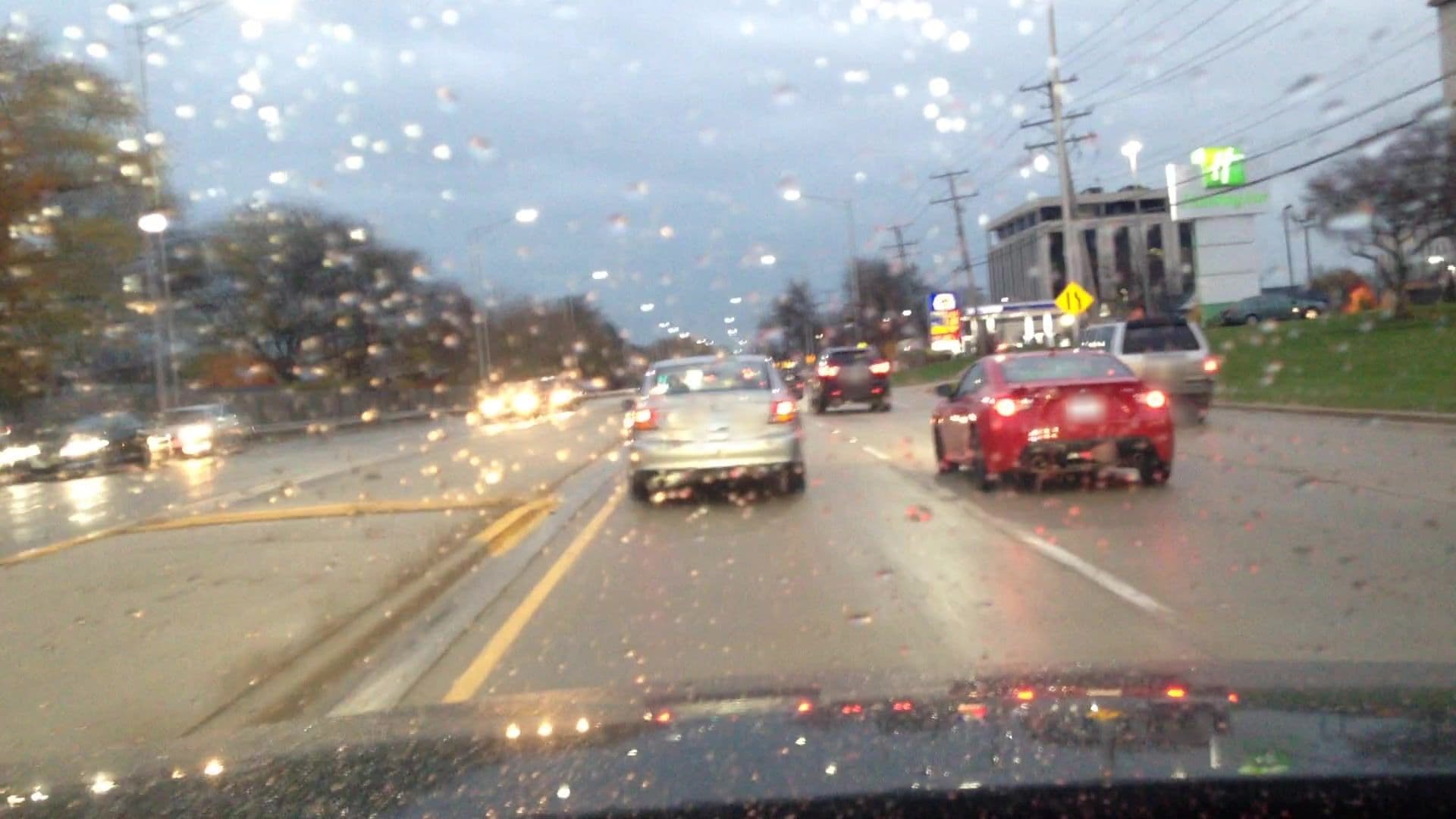 Street view near Aloft Chicago Northwest-Schaumburg, Rolling Meadows — © lvl5 (CC BY-SA · Mapillary)