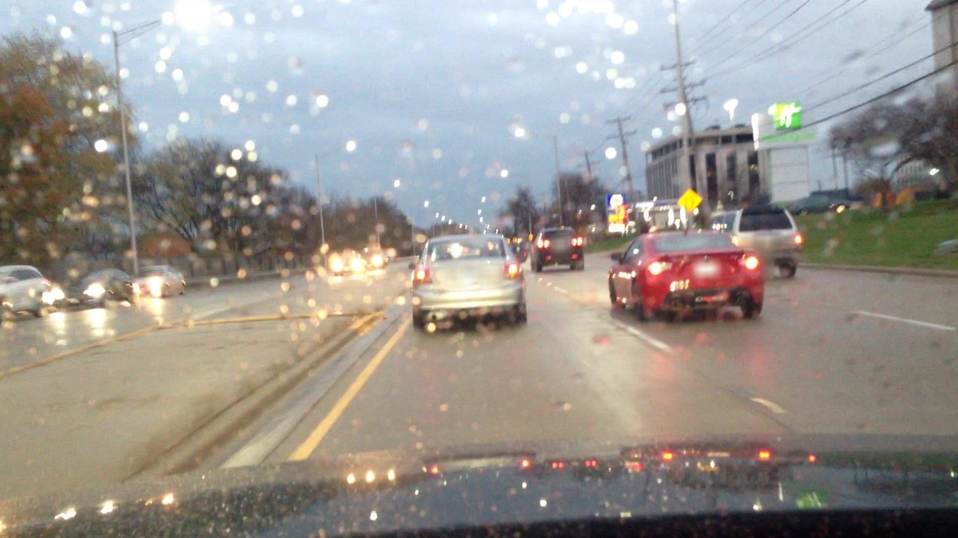 Street view near Holiday Inn smoking spot, Rolling Meadows — © lvl5 (CC BY-SA · Mapillary)