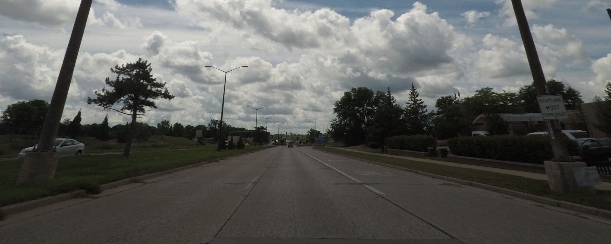 Street view near Marriott Hotels & Resorts, Elm Grove — © fta (CC BY-SA · Mapillary)