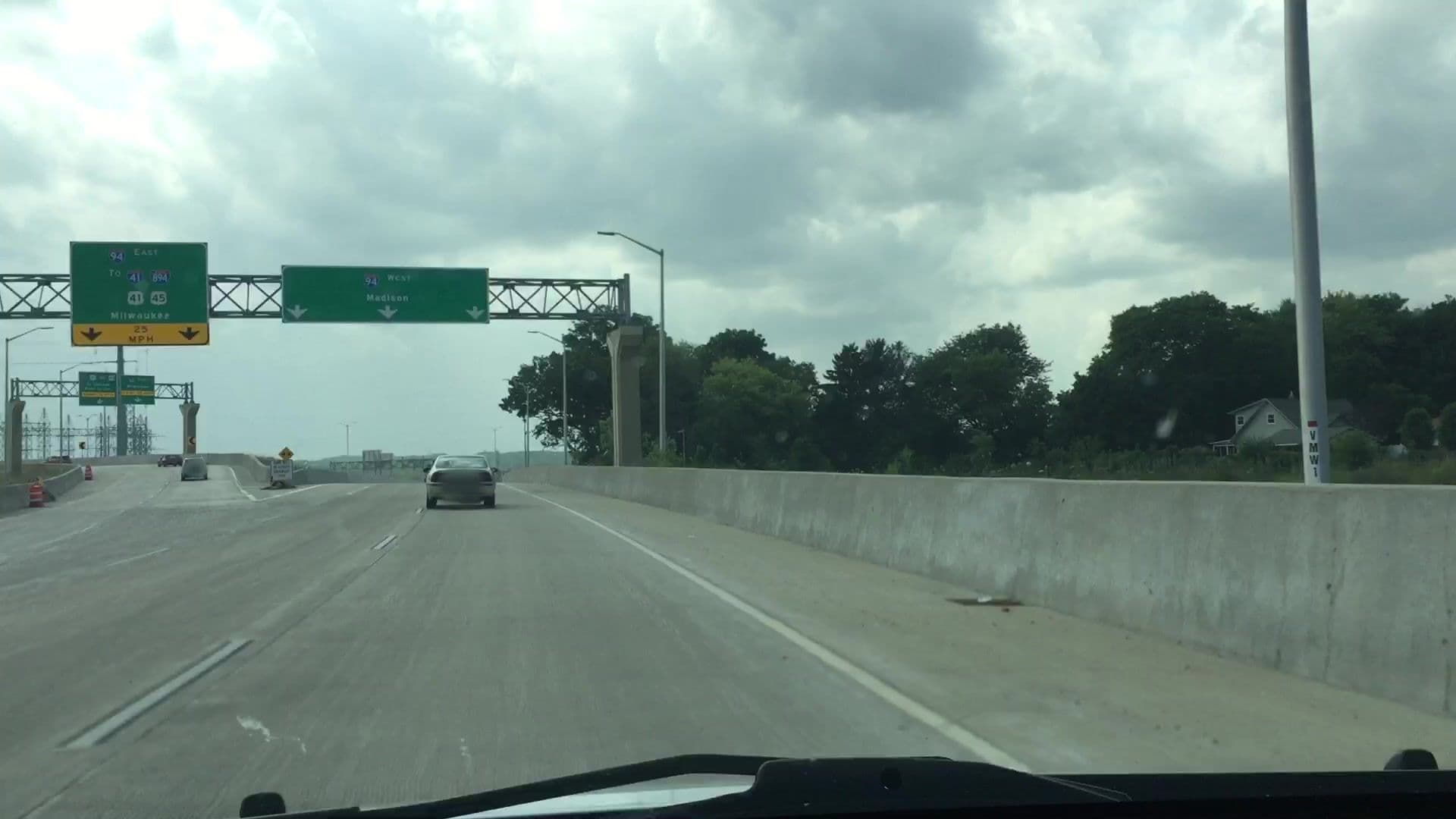 Street view near Super 8 Milwaukee West, Elm Grove — © lvl5 (CC BY-SA · Mapillary)