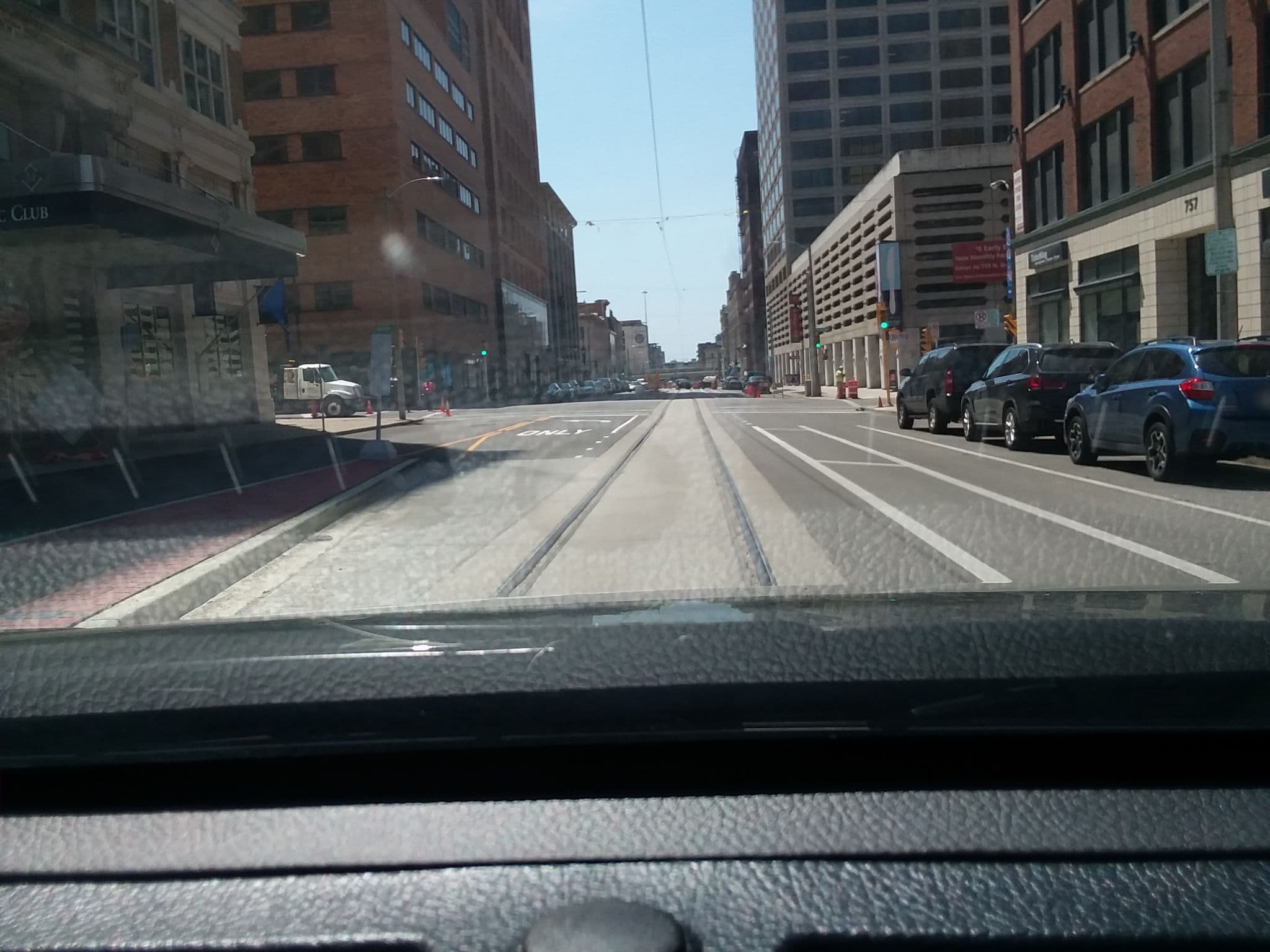 Street view near Room 1212 :o, Milwaukee — © aqua12 (CC BY-SA · Mapillary)