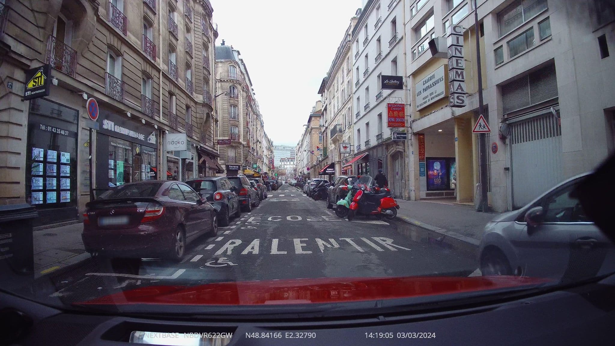 Street view near Lenox Montparnasse, Paris 06 Luxembourg — © aerandir14 (CC BY-SA · Mapillary)