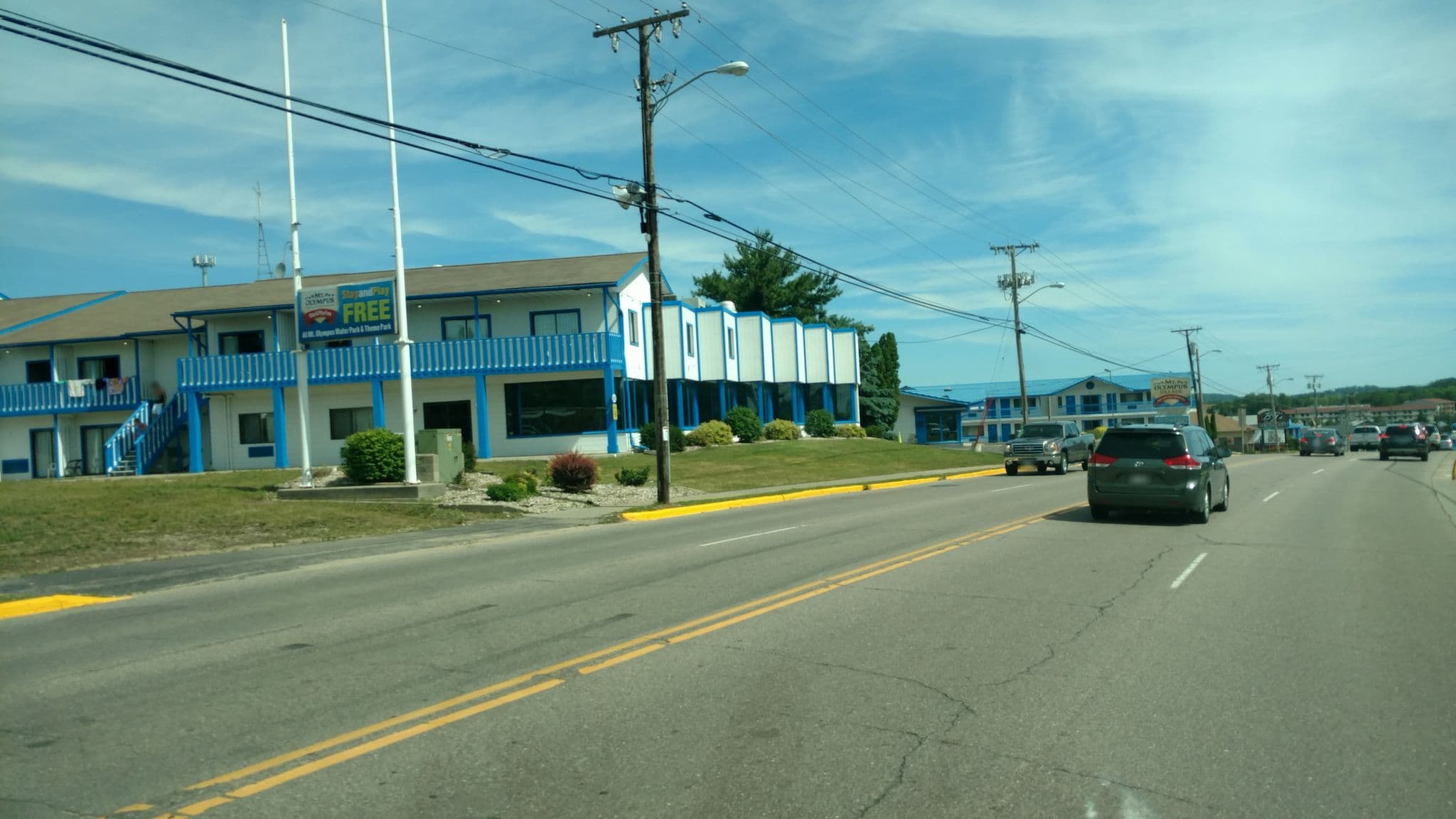 Street view near Rhapsody Resort On Lake Delton, Lake Delton — © jbthemilker (CC BY-SA · Mapillary)