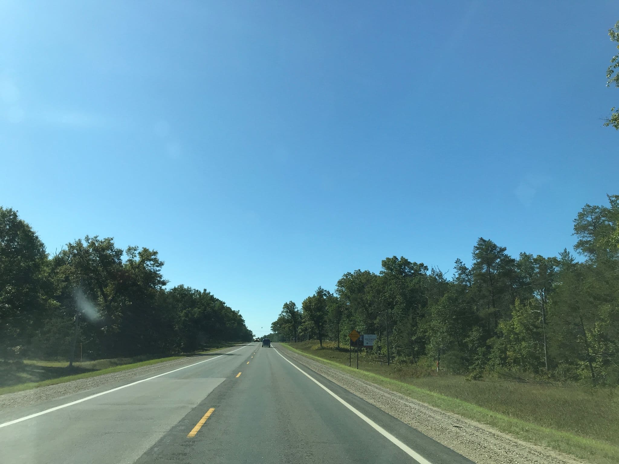 Street view near Cloud 9 Cabins, Reed City — © motomurphyadv (CC BY-SA · Mapillary)