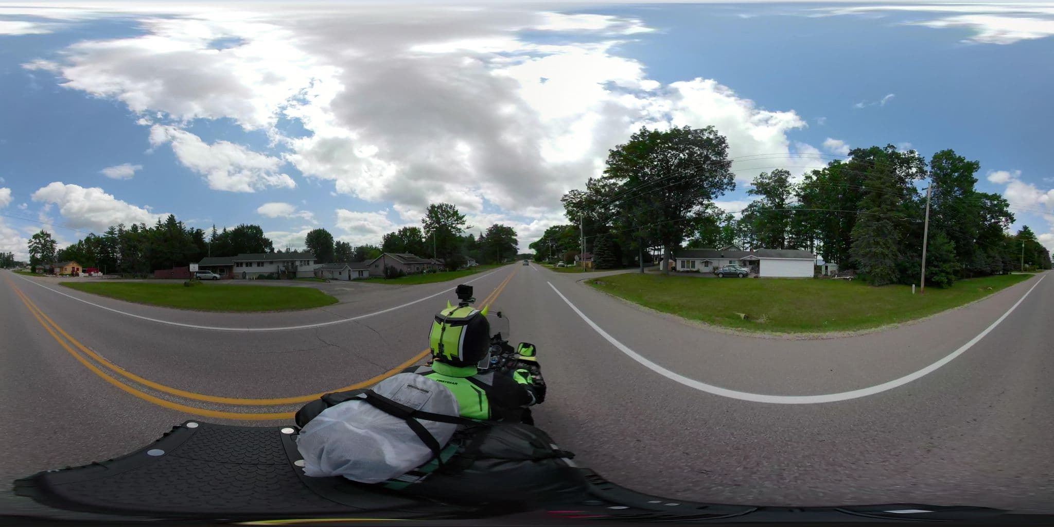 Street view near Rodeway Inn, Cadillac — © networklanman (CC BY-SA · Mapillary)