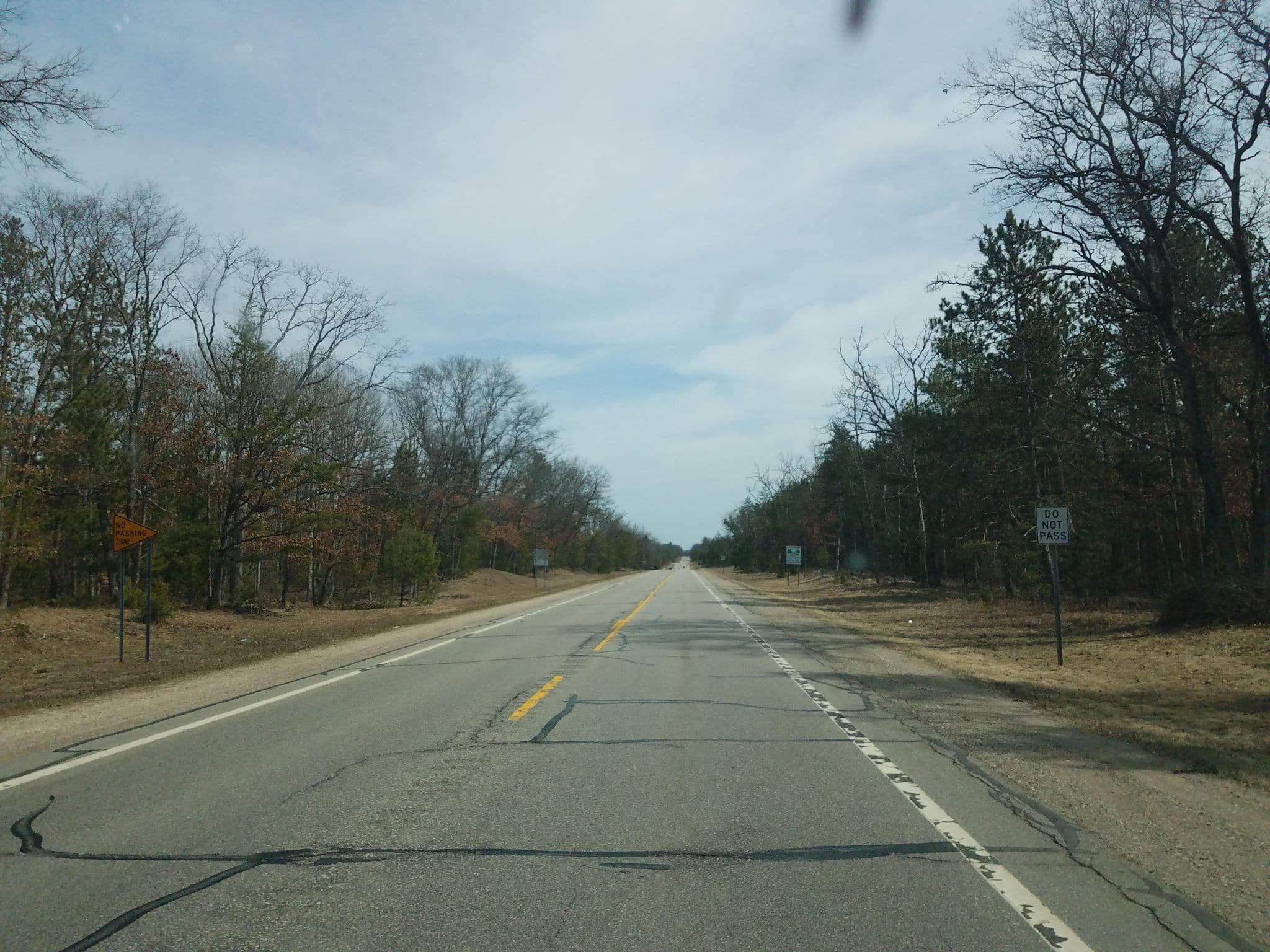 Street view near Lazy Days Motel, Scottville — © jbthemilker (CC BY-SA · Mapillary)