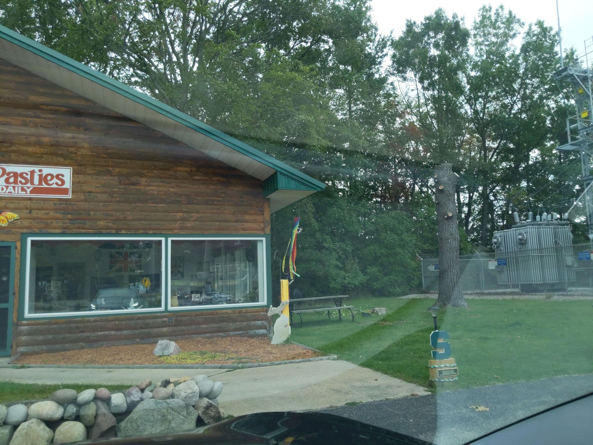 Street view near Leisure Street Lodge, Cadillac — © treestryder (CC BY-SA · Mapillary)