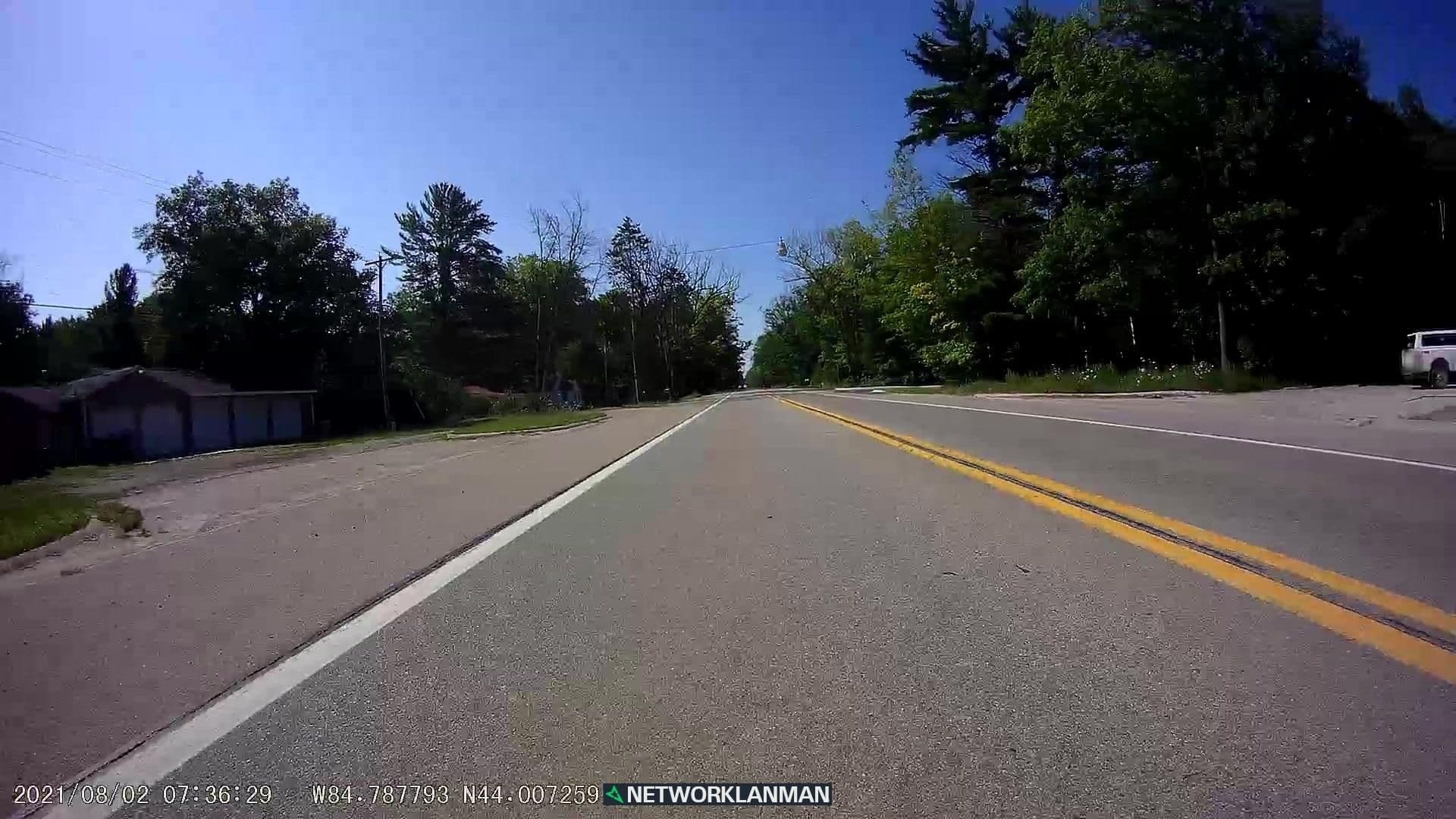 Street view near Acorn Motel, Clare — © networklanman (CC BY-SA · Mapillary)