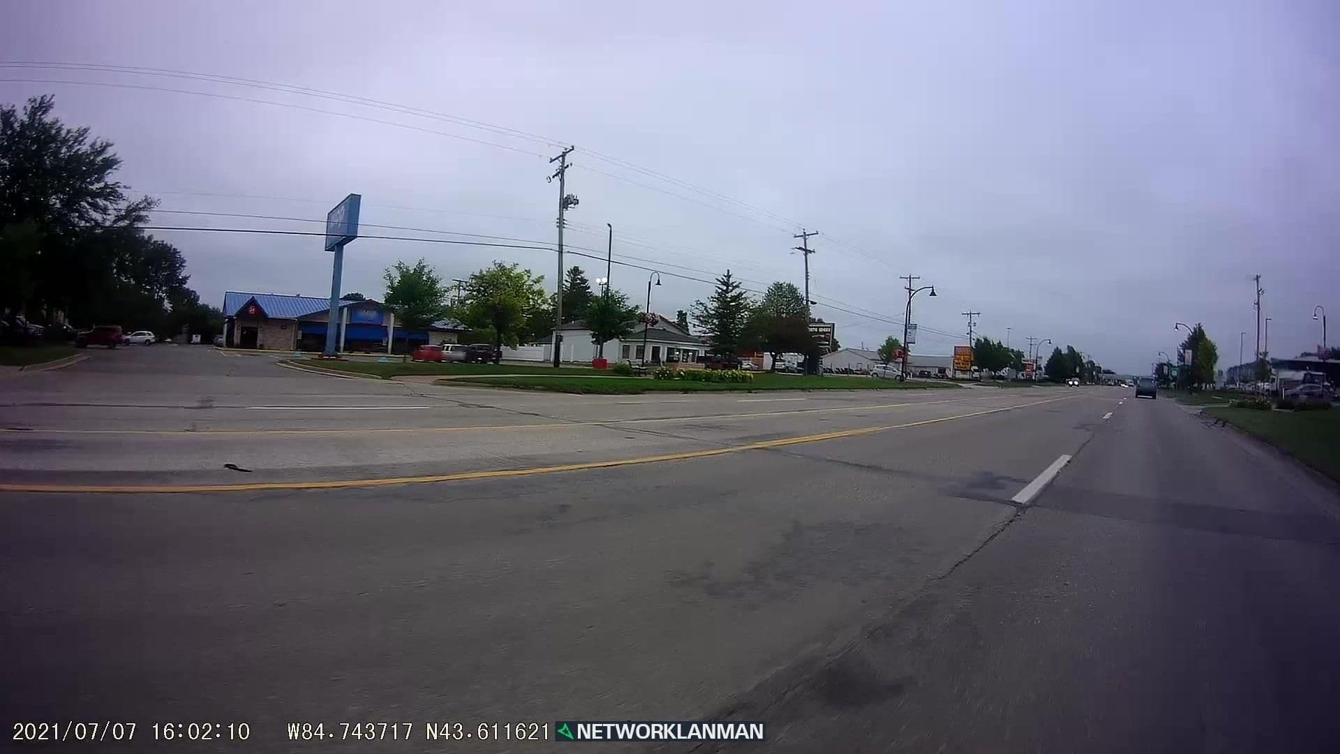 Street view near Lodgco Management, Clare — © networklanman (CC BY-SA · Mapillary)