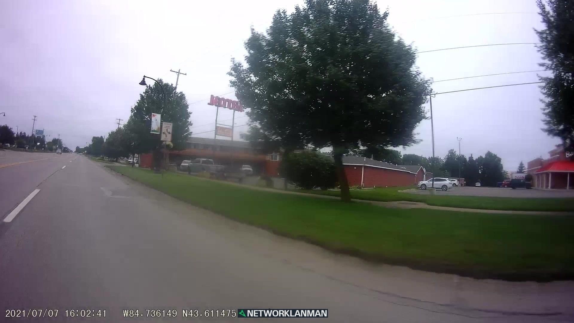 Street view near Chippewa Motel Mount Pleasant, Clare — © networklanman (CC BY-SA · Mapillary)