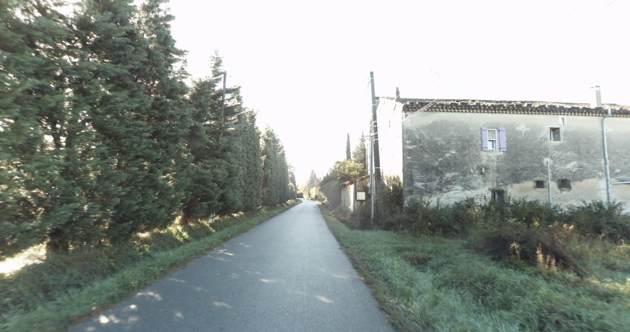 Street view near Mad de Rey, Rognonas — © sogefi (CC BY-SA · Mapillary)