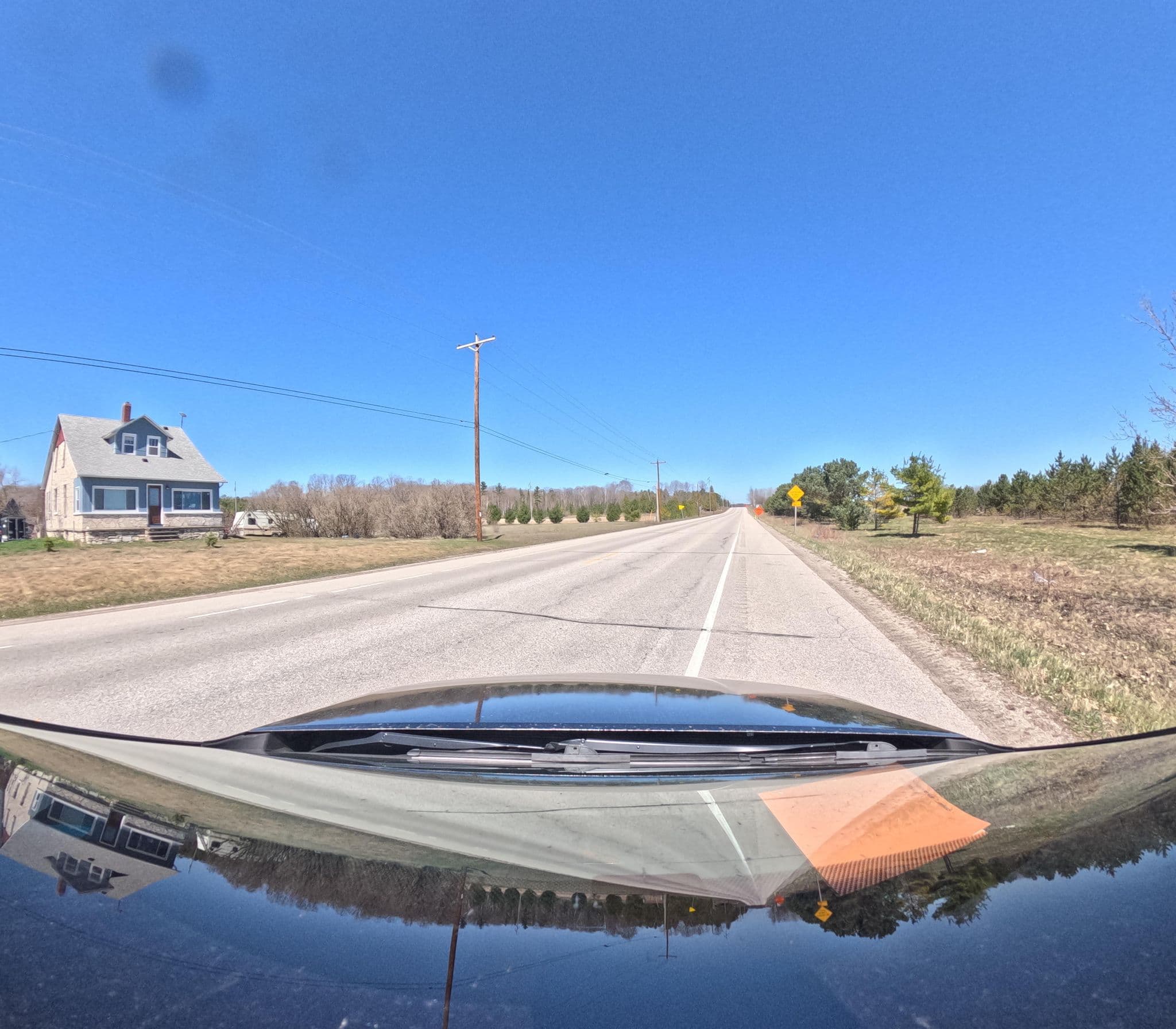 Street view near Beach Harbor, Sturgeon Bay — © theman (CC BY-SA · Mapillary)