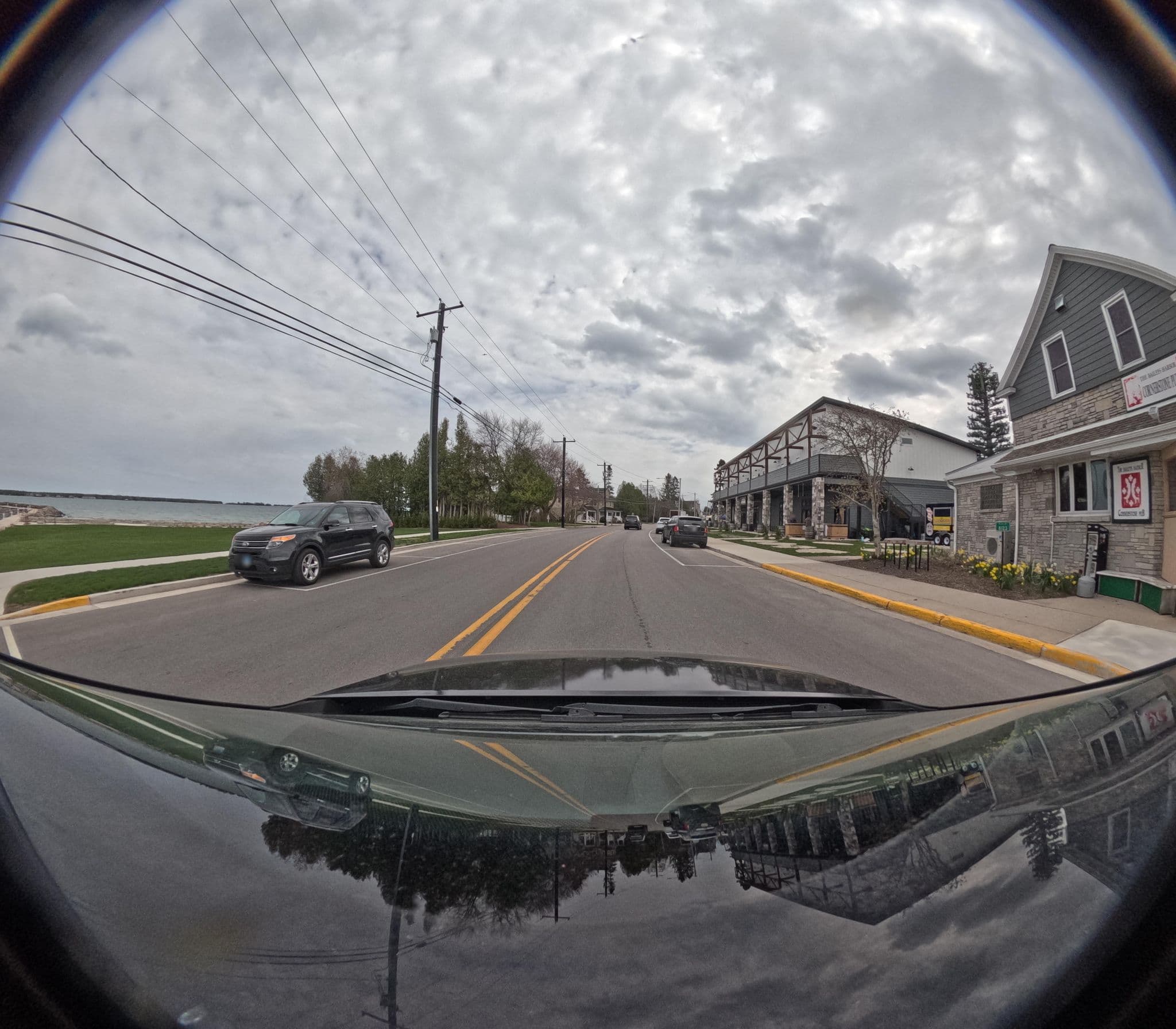 Street view near Nelson Lakeview Motel, Sturgeon Bay — © theman (CC BY-SA · Mapillary)
