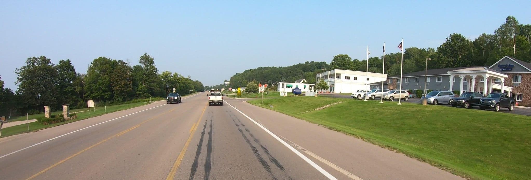Street view near Super 8, Petoskey — © networklanman (CC BY-SA · Mapillary)