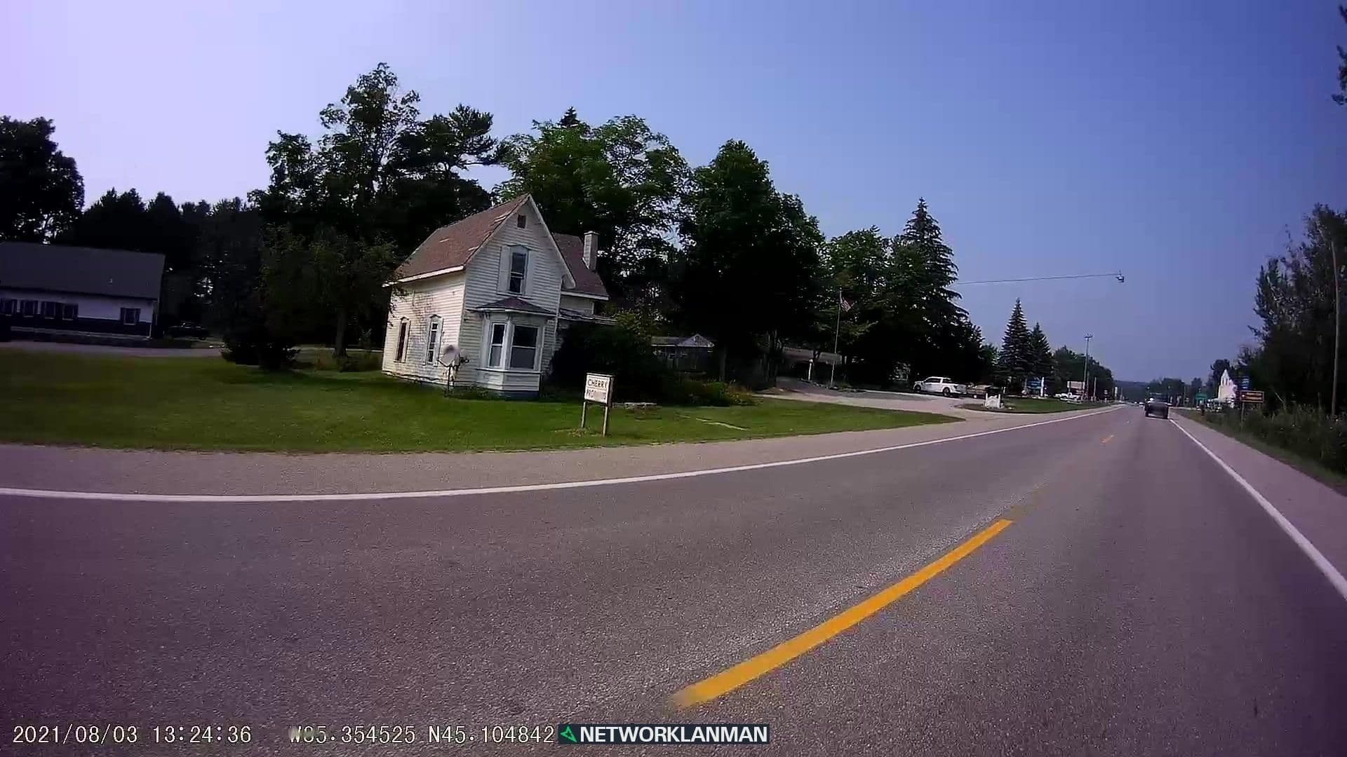 Street view near Torch Bay Inn, East Jordan — © networklanman (CC BY-SA · Mapillary)
