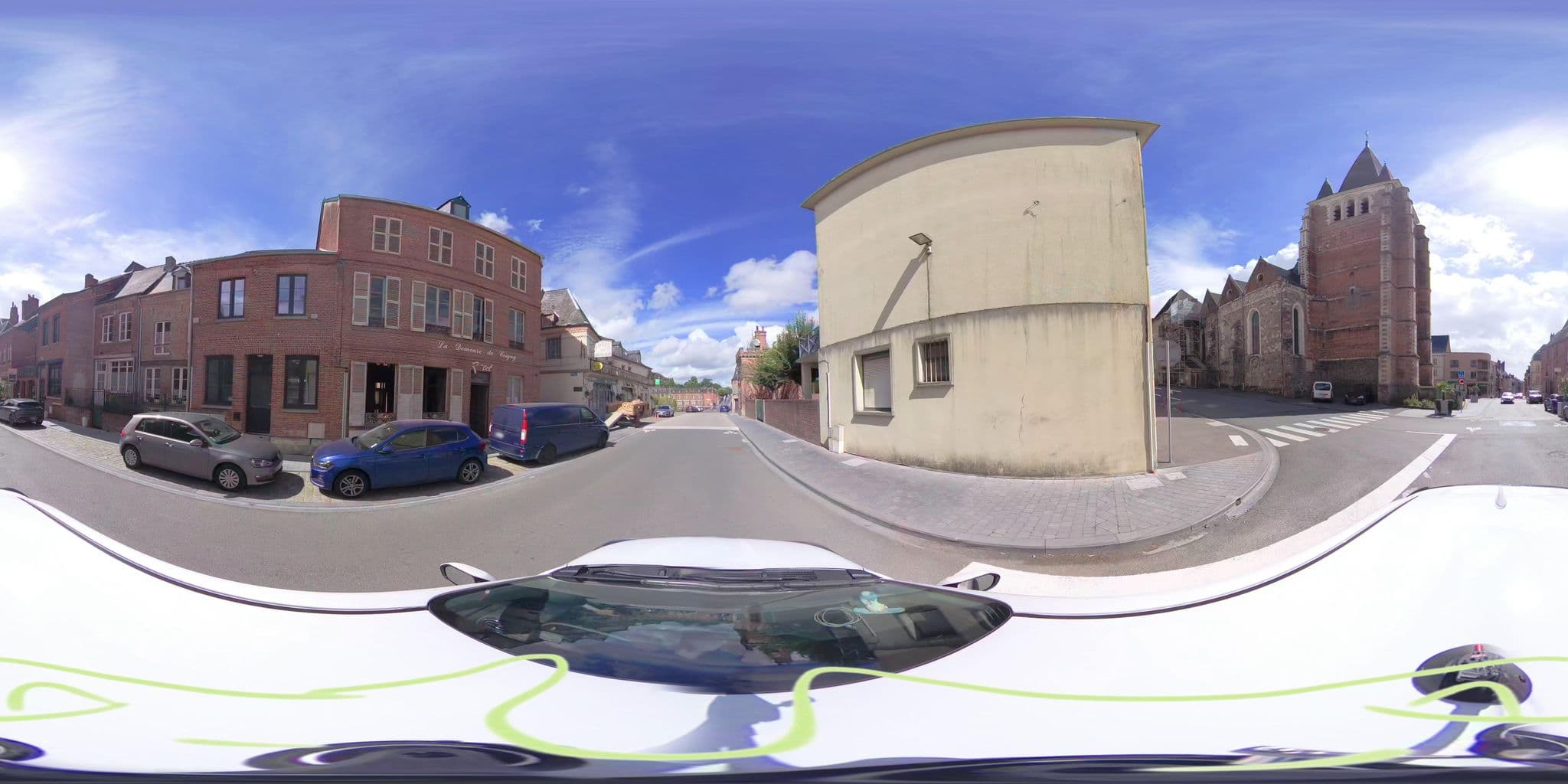 Street view near La Demeure de Coigny, Vervins — © atchisson (CC BY-SA · Mapillary)