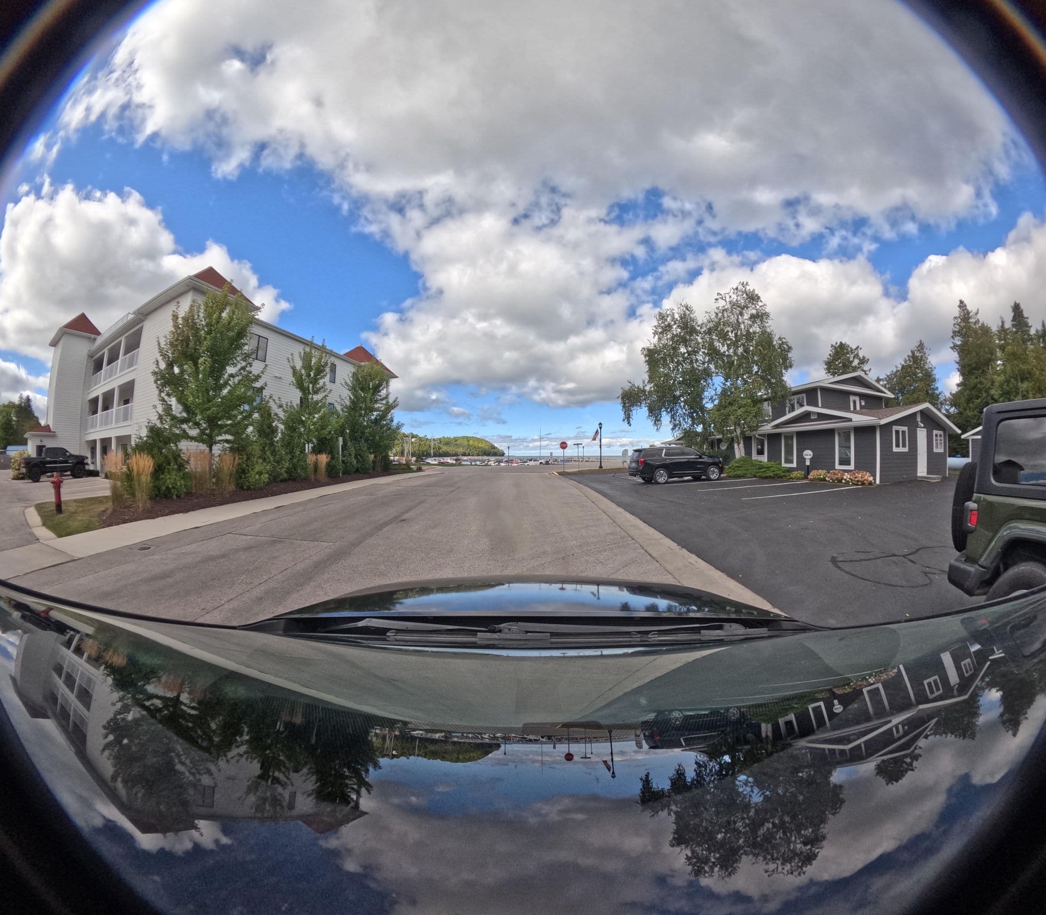 Street view near Marina View Condominiums, Menominee — © theman (CC BY-SA · Mapillary)