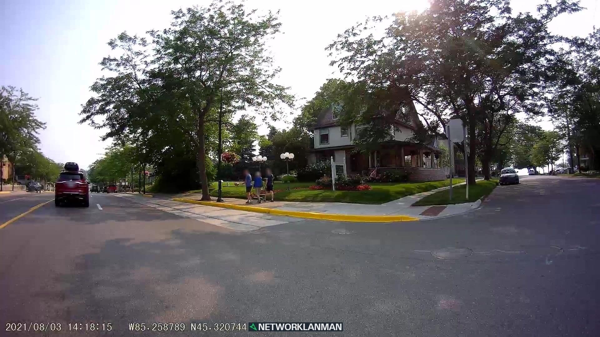 Street view near The Lodge, Charlevoix — © networklanman (CC BY-SA · Mapillary)