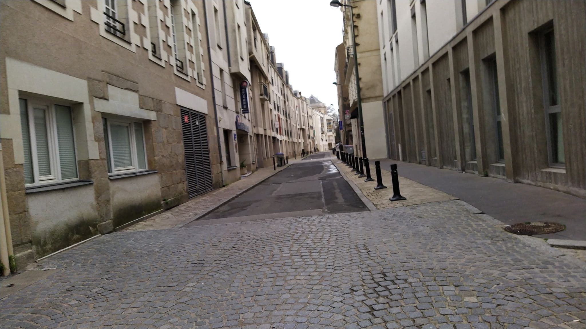 Street view near Inter-Hôtel Novella, Nantes — © kalepom (CC BY-SA · Mapillary)