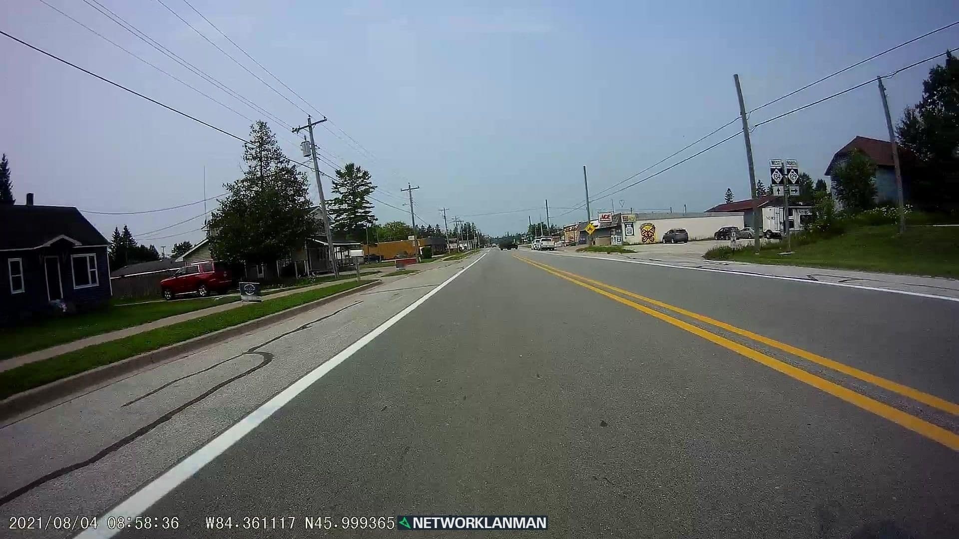 Street view near Islands Inn Motel, Saint Ignace — © networklanman (CC BY-SA · Mapillary)