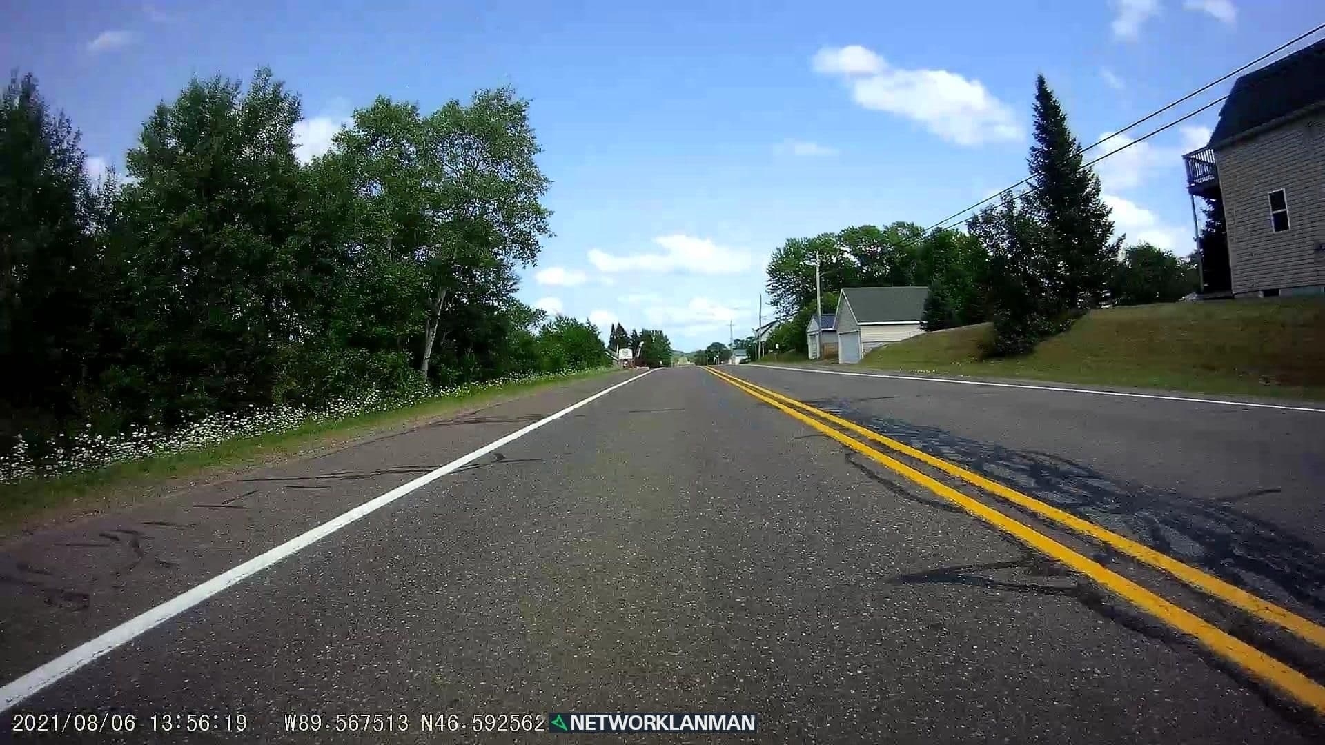 Street view near Cool Pines Lodge, Ontonagon — © networklanman (CC BY-SA · Mapillary)