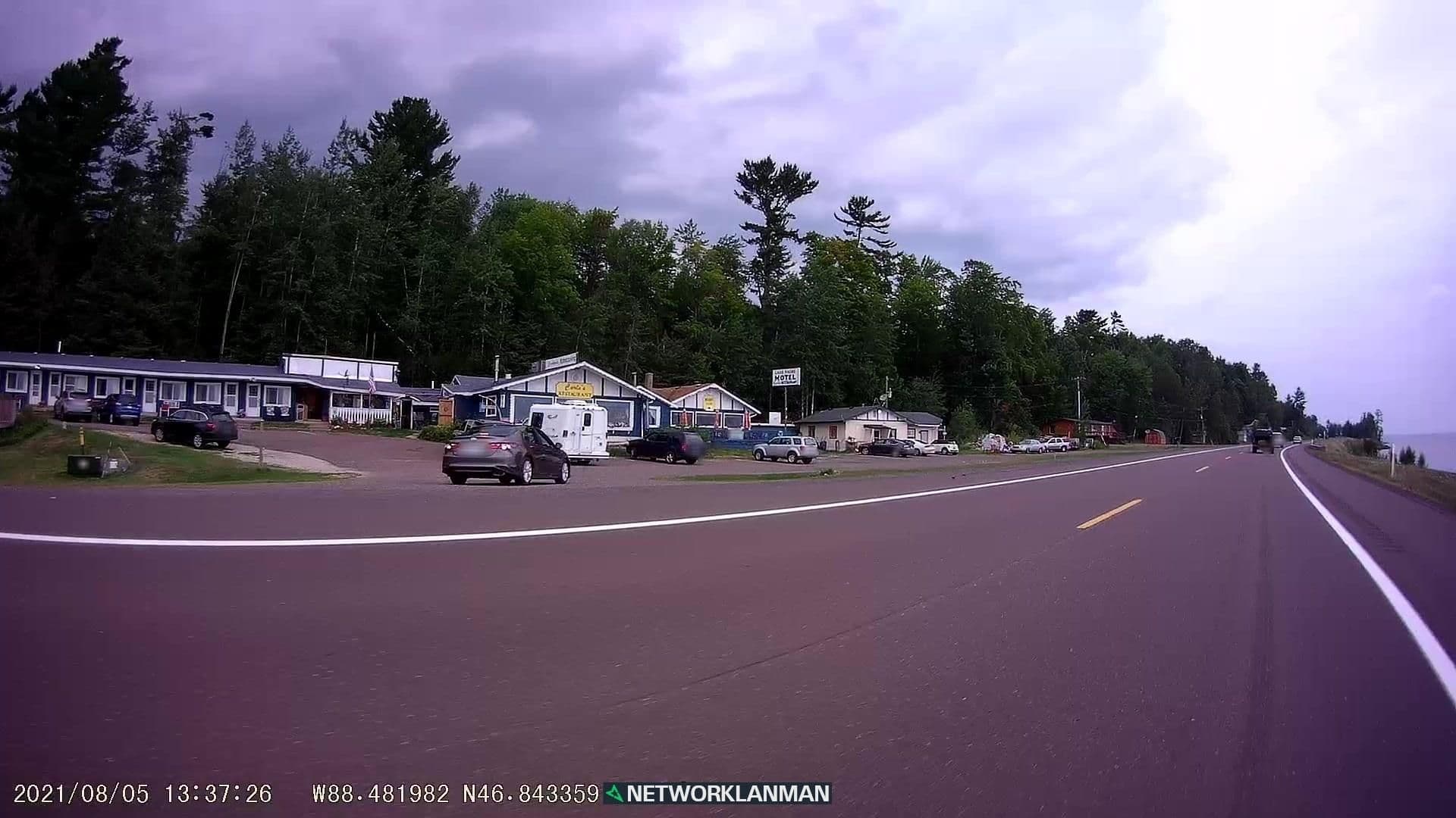Street view near Carla's Inn, Baraga — © networklanman (CC BY-SA · Mapillary)